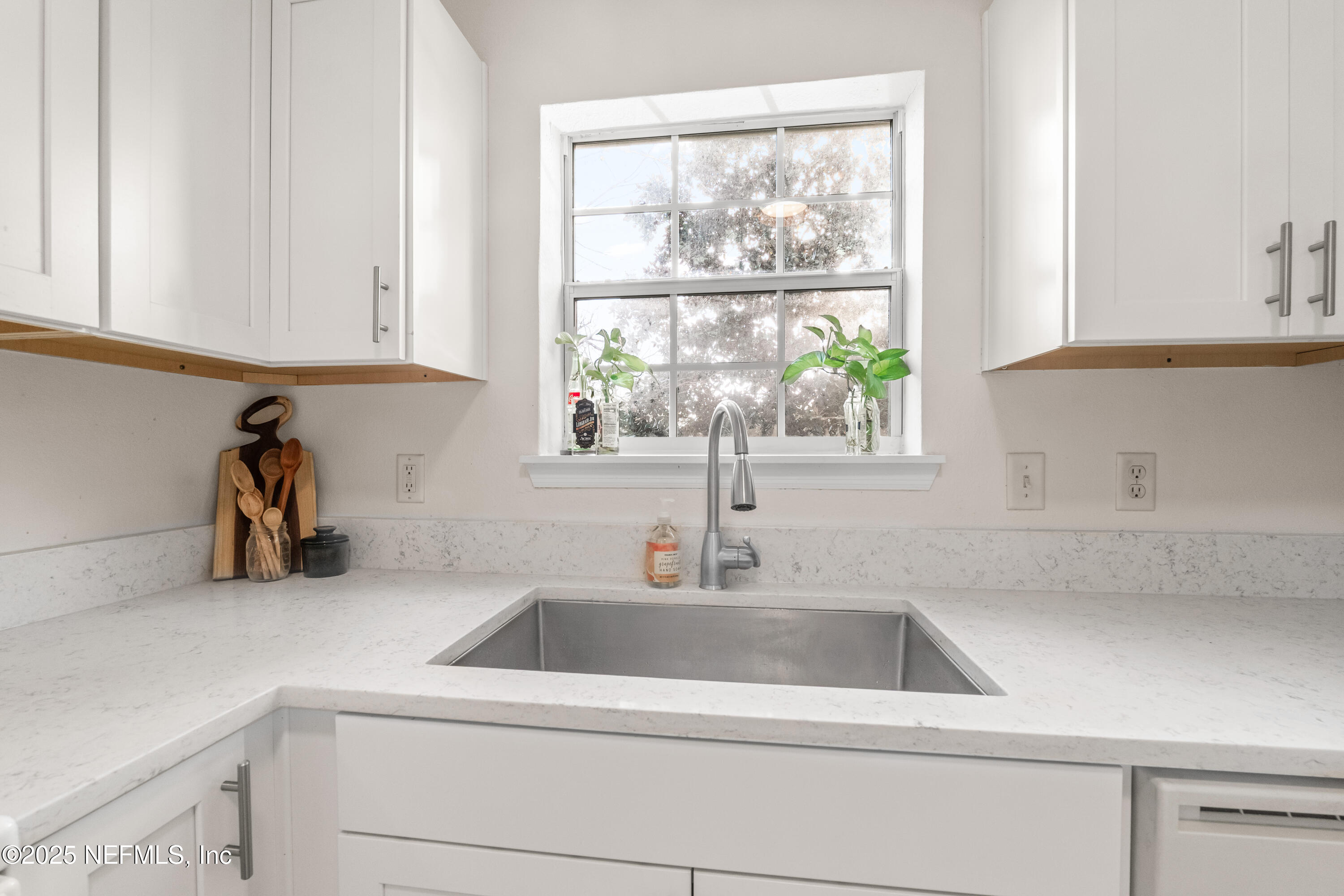 7800 POINT MEADOWS Drive, 728