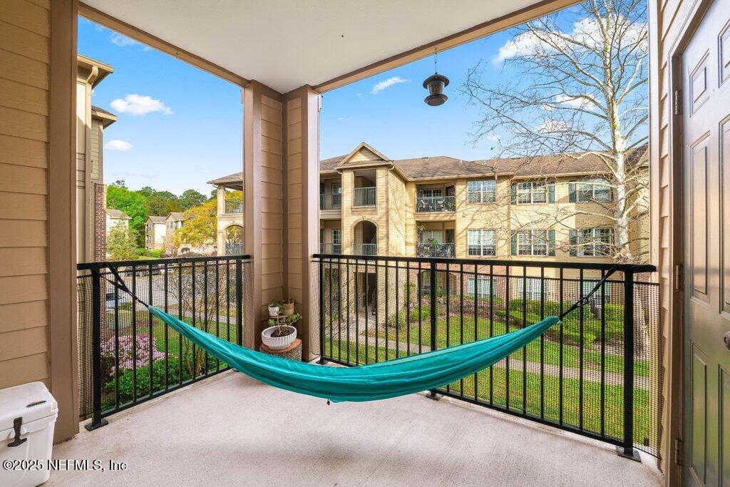 7800 POINT MEADOWS Drive, 728