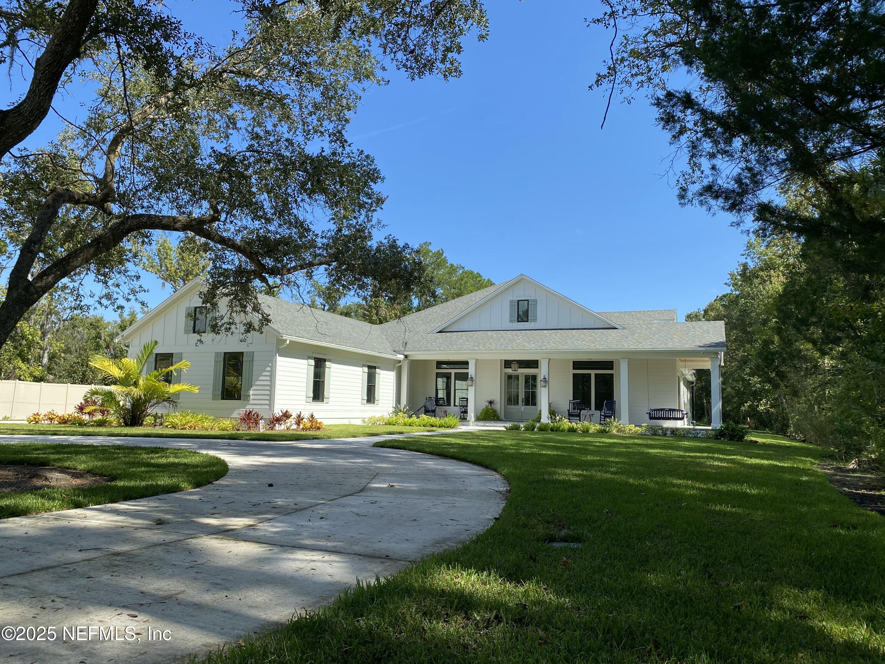 137 WALTER Way