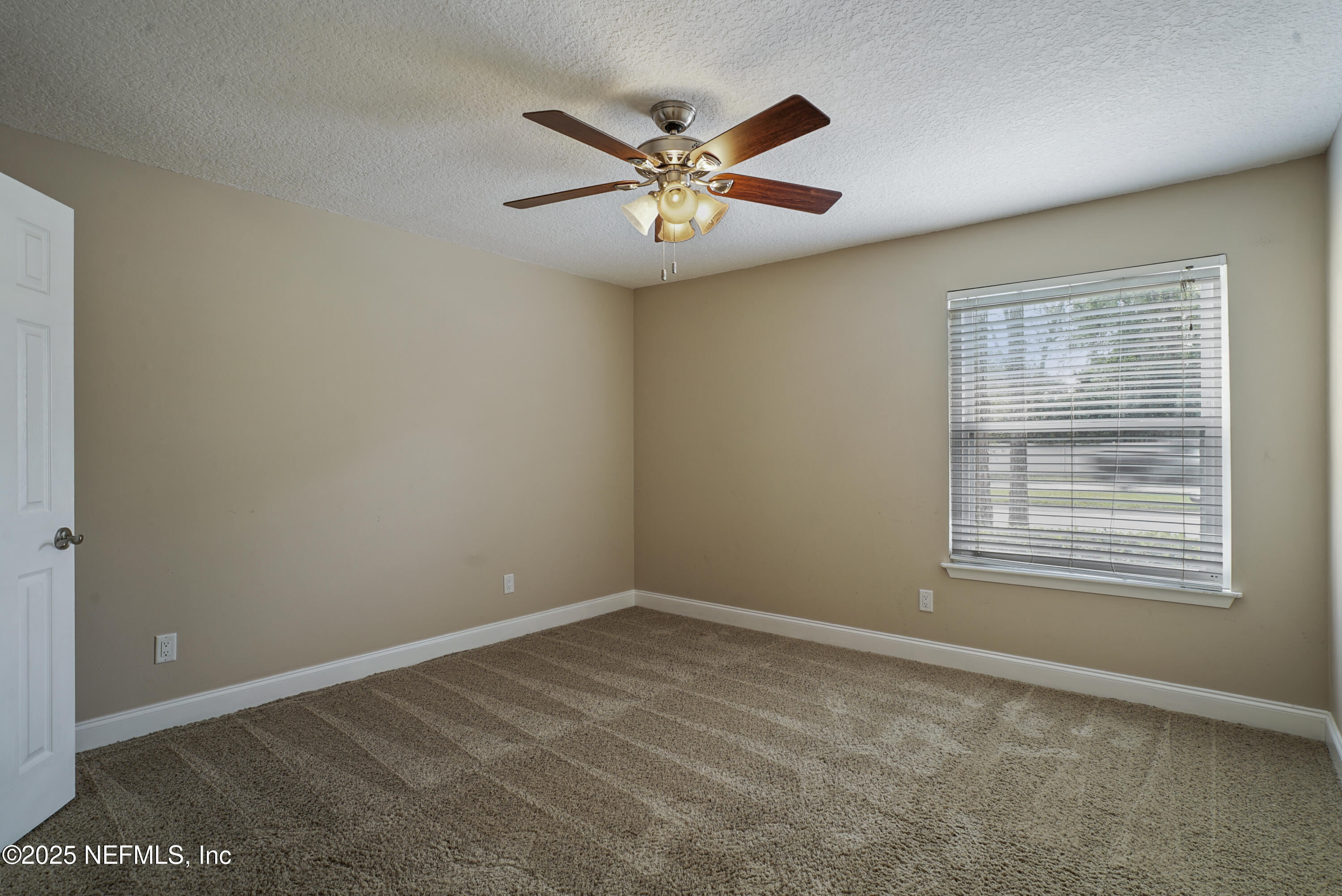 3737 LORETTO Road, 802