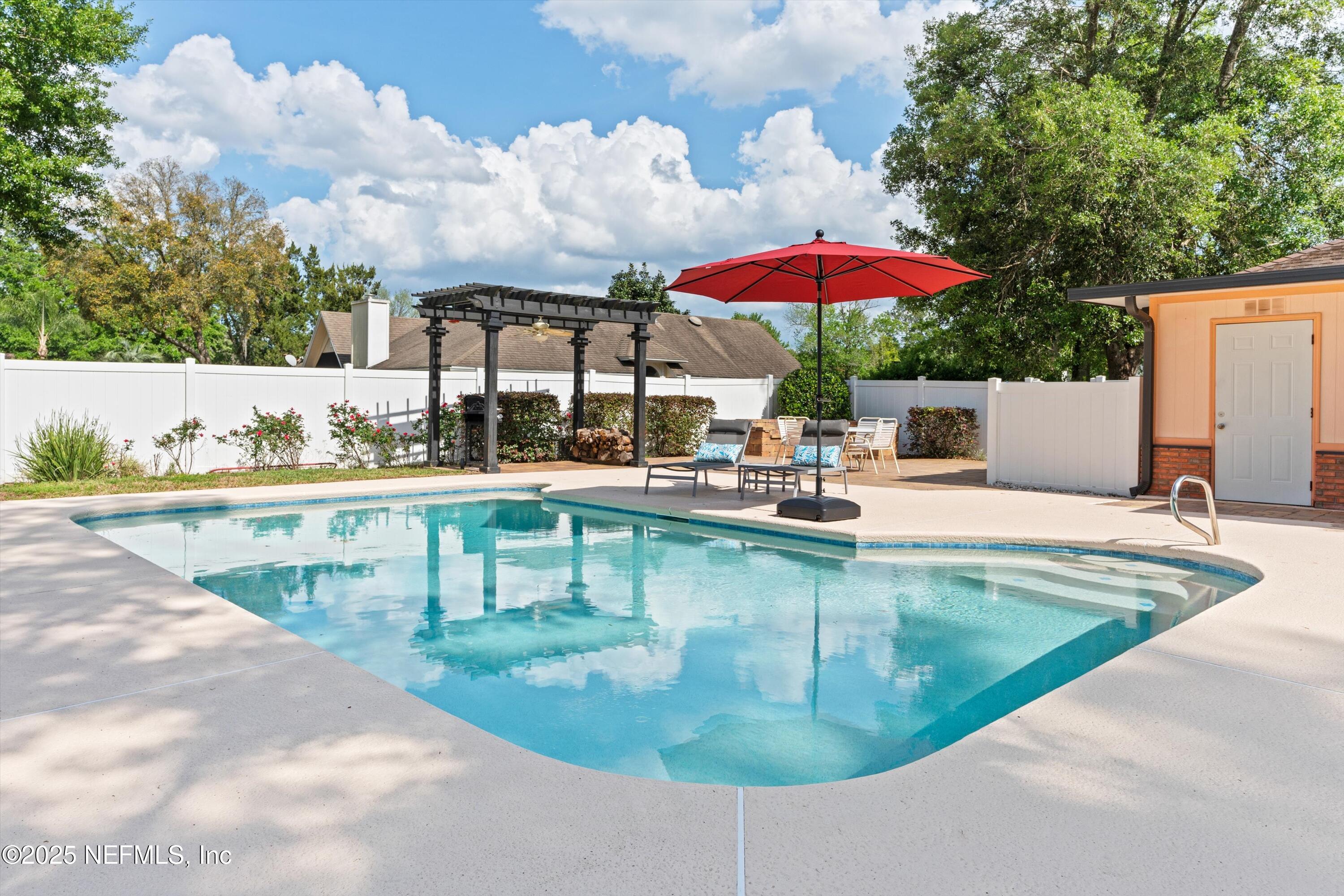 1552 GREENRIDGE Circle W, St. Johns