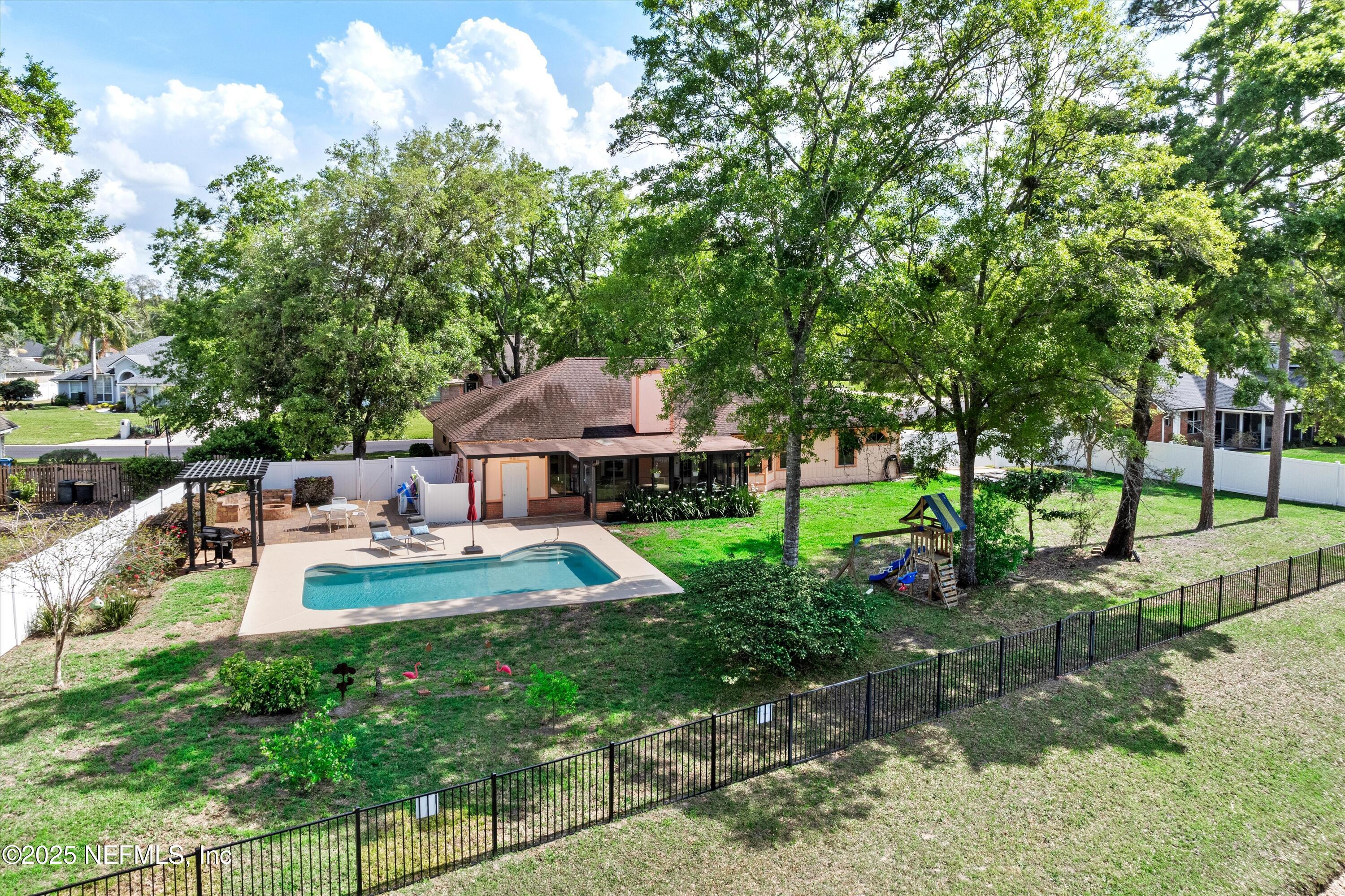 1552 GREENRIDGE Circle W, St. Johns