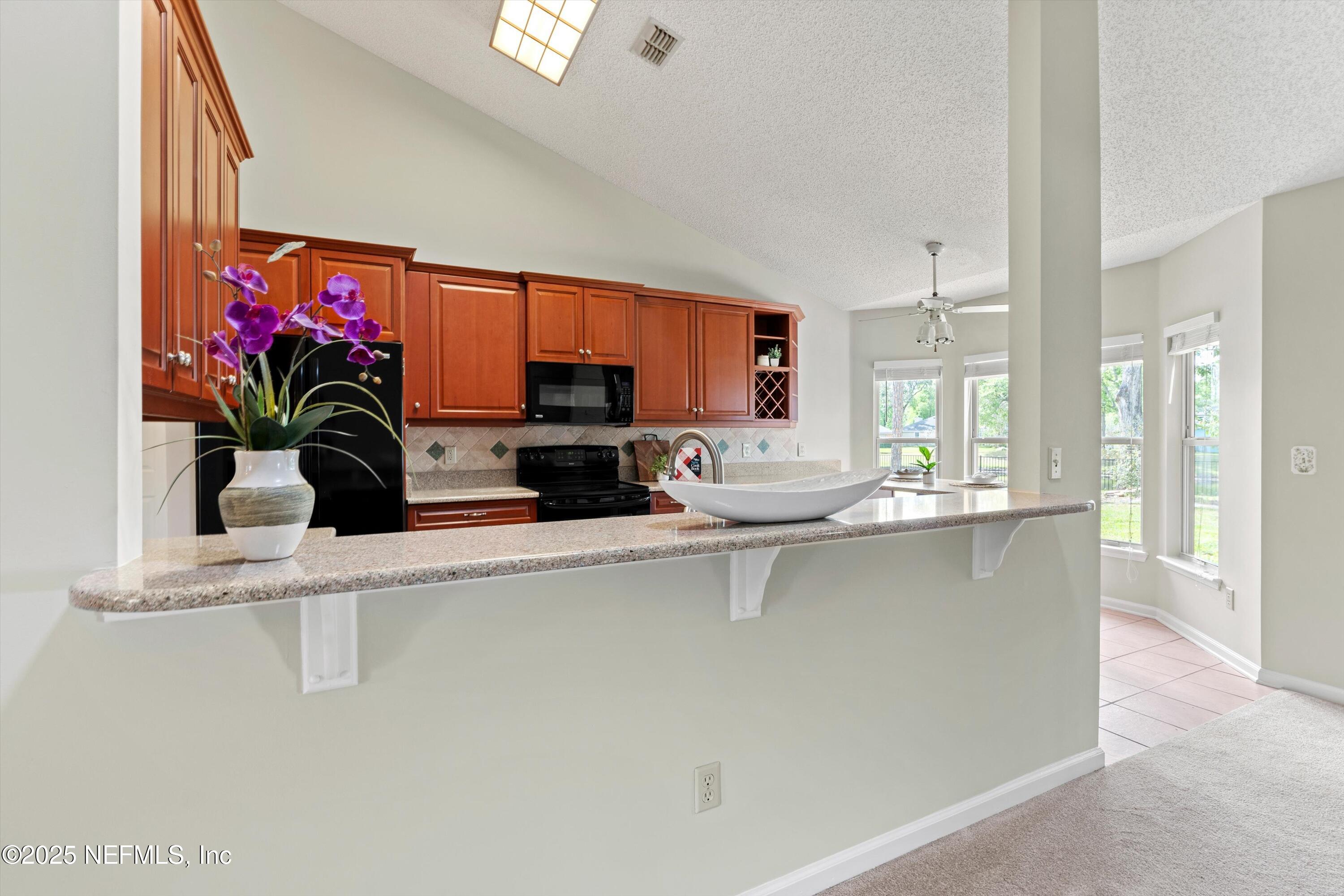 1552 GREENRIDGE Circle W, St. Johns