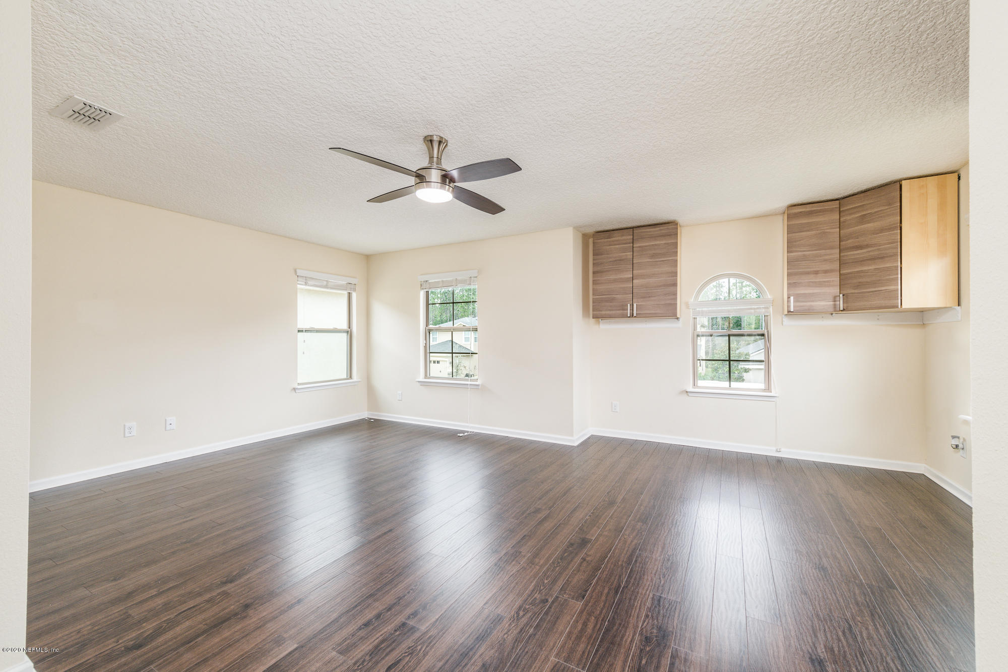 413 FOREST MEADOW Lane