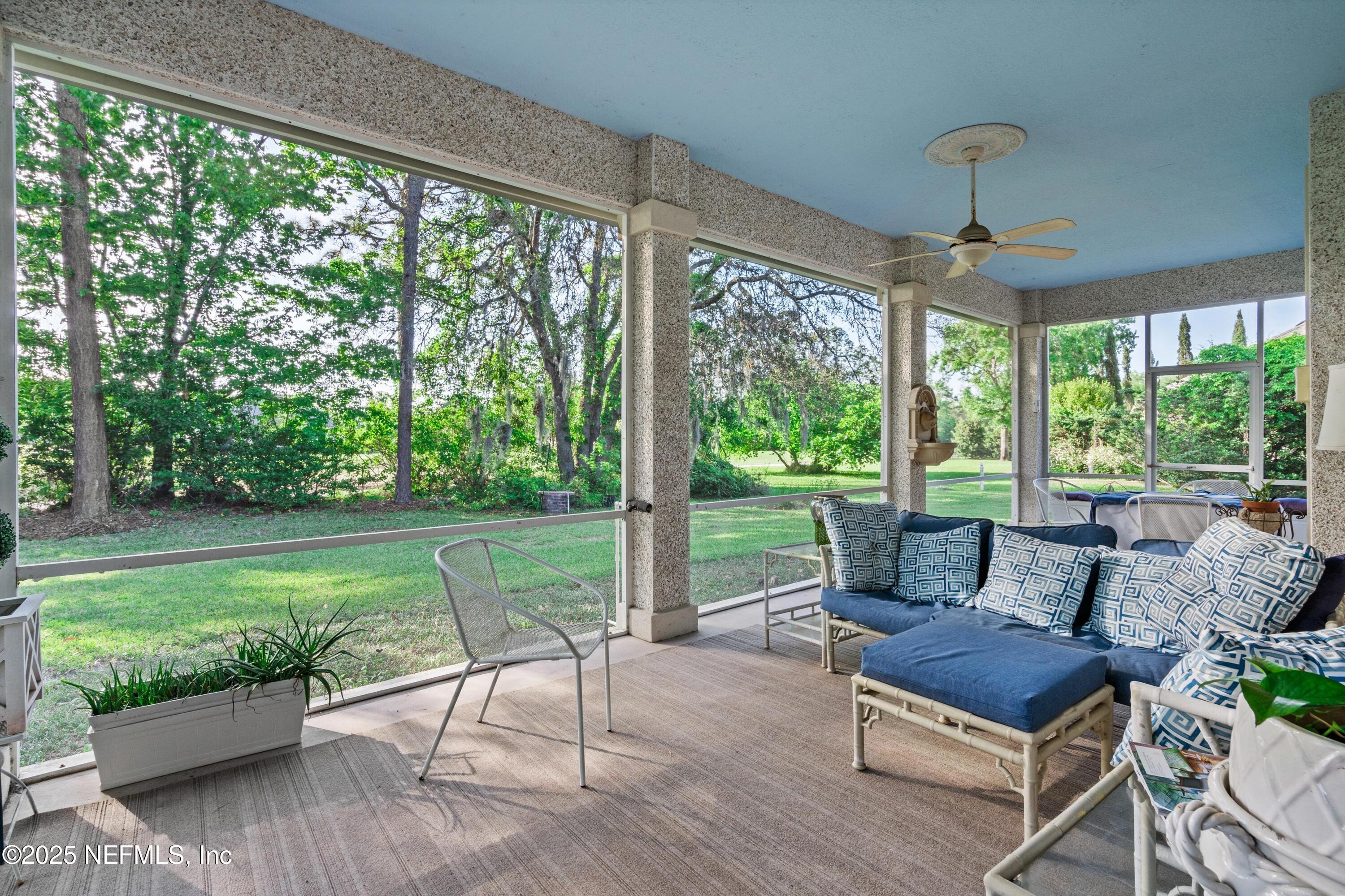 1952 QUAKER RIDGE Drive
