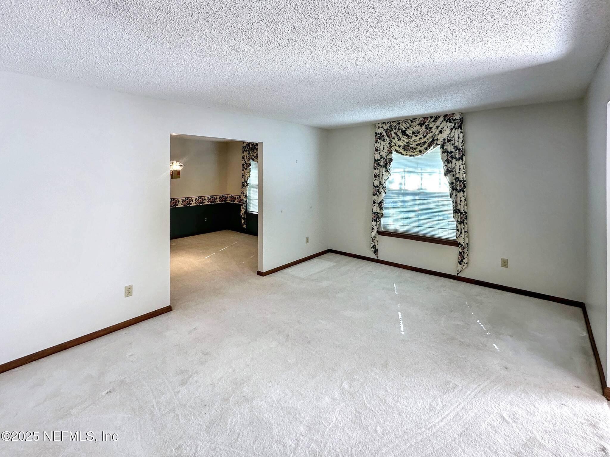 12103 RUSH CREEK Drive N