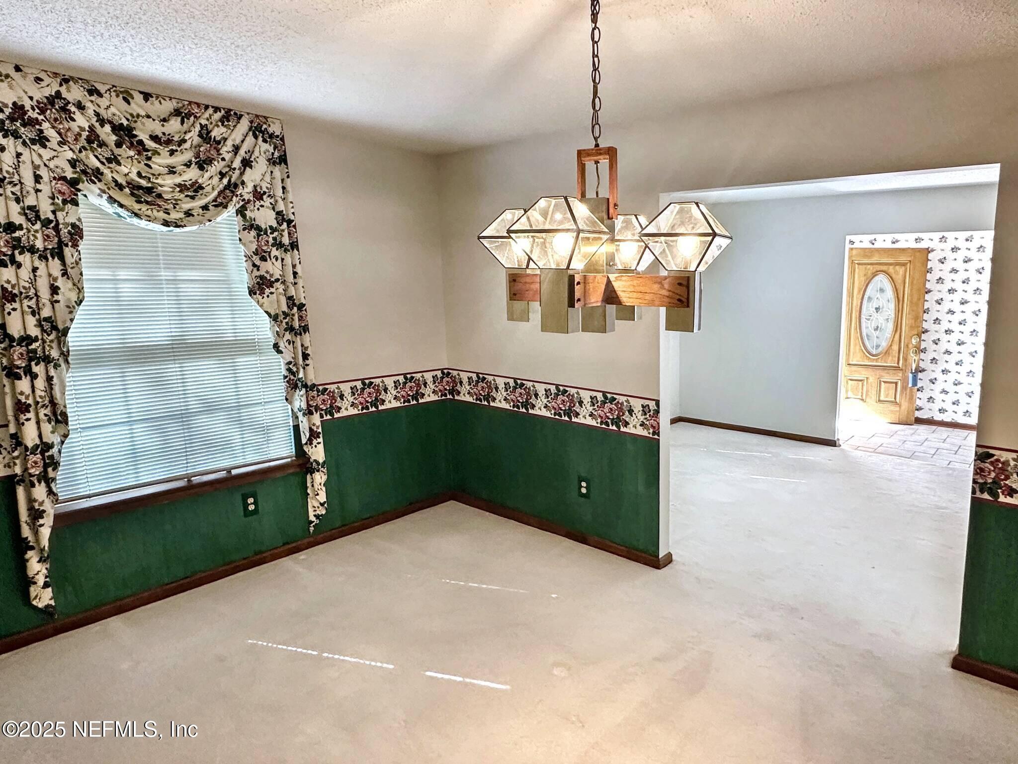 12103 RUSH CREEK Drive N