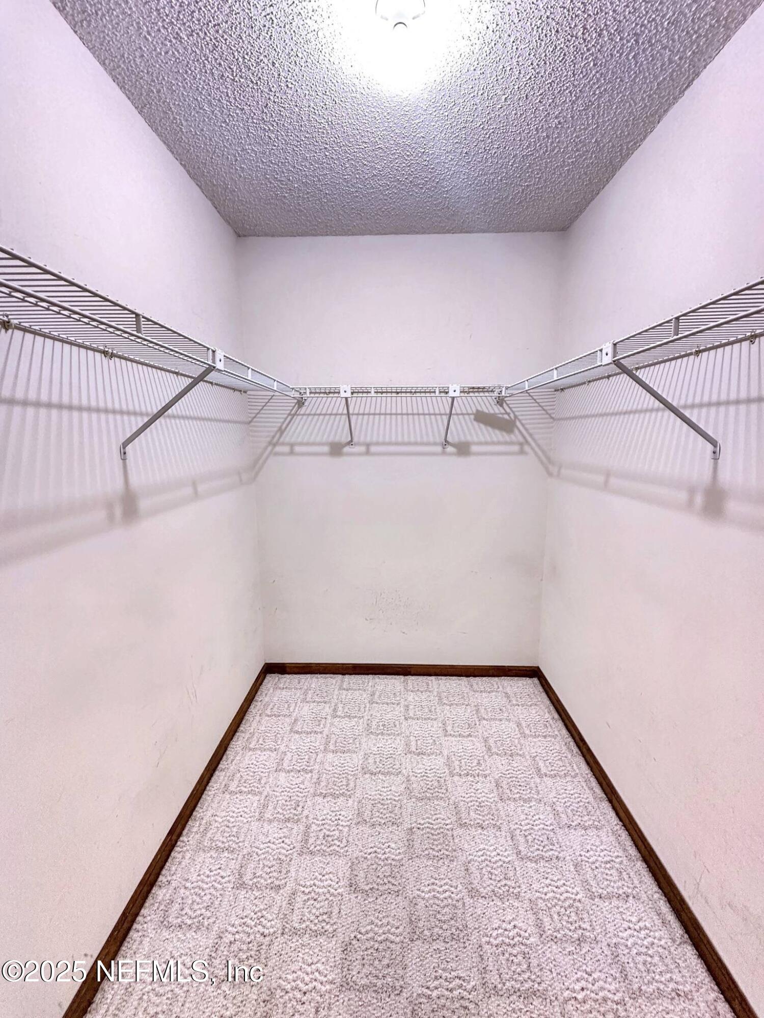 12103 RUSH CREEK Drive N