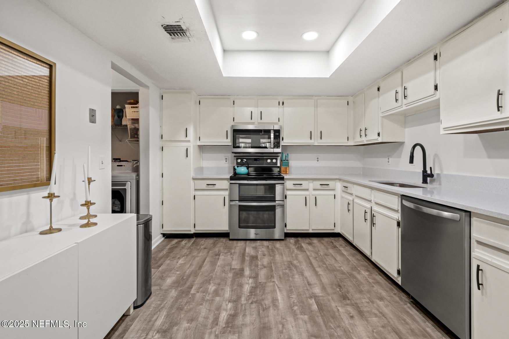 9709 FAWN BROOK Circle N