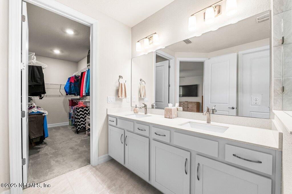 11148 TOWN VIEW Drive