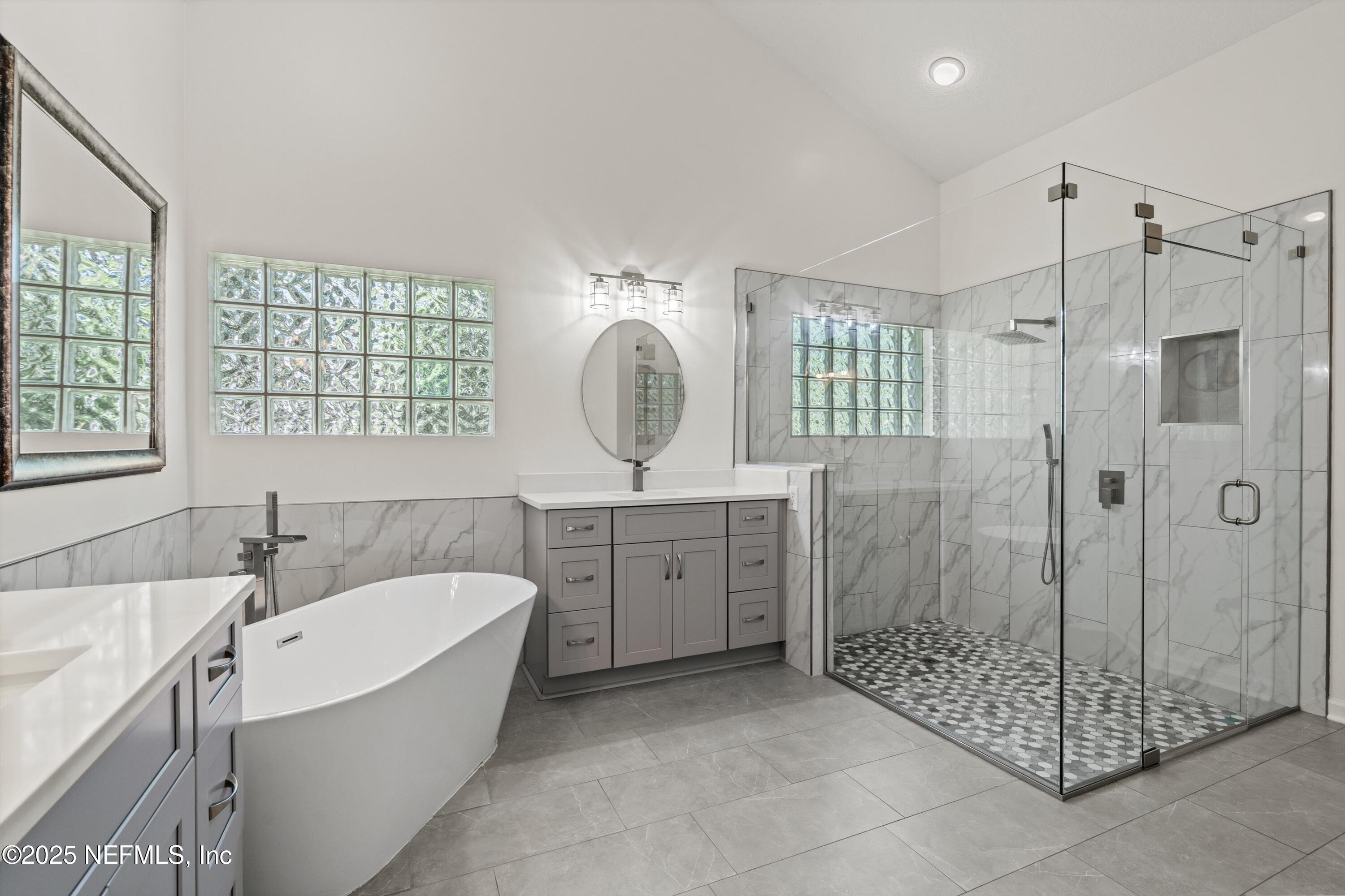 1571 SANDY SPRINGS Drive