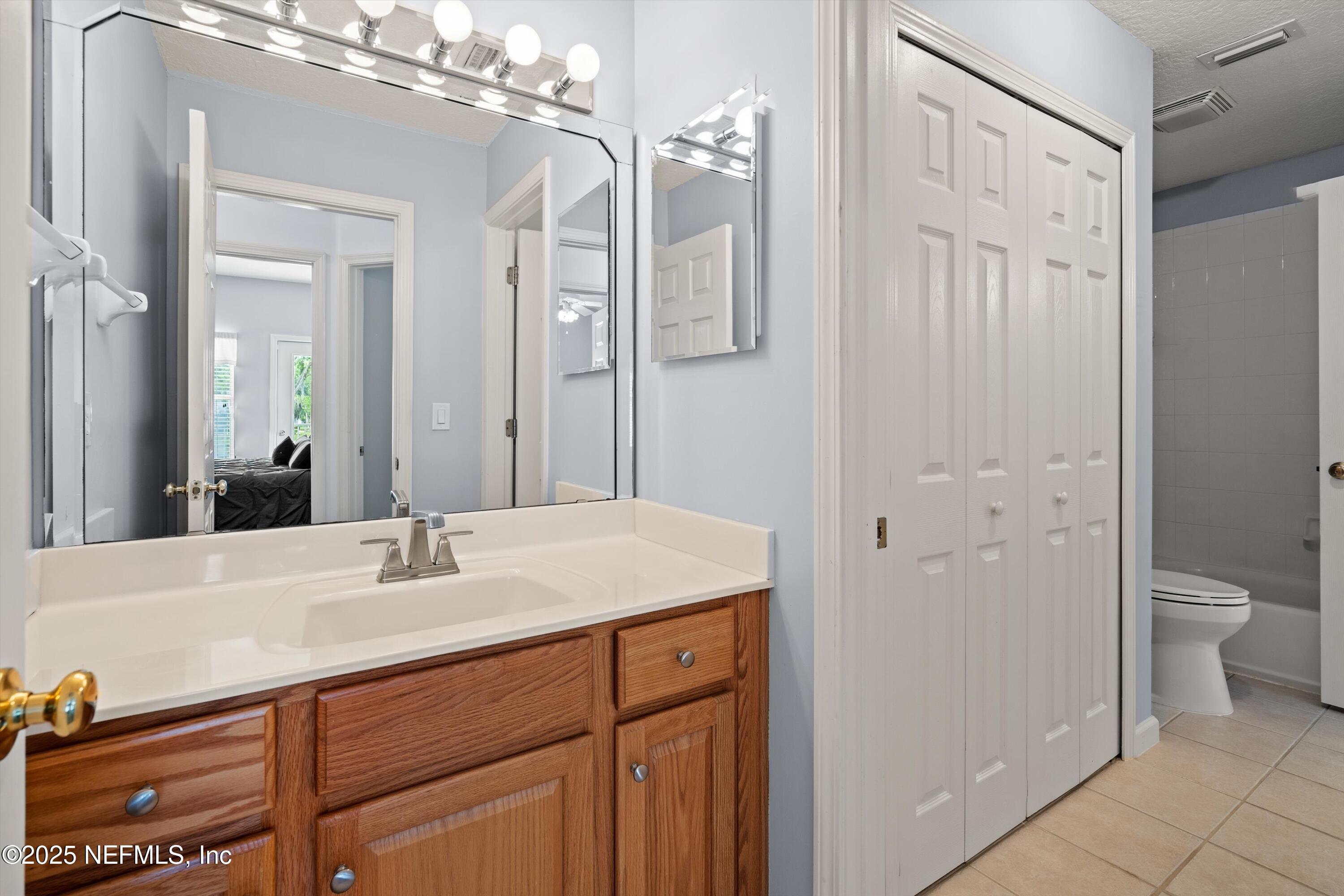 1571 SANDY SPRINGS Drive