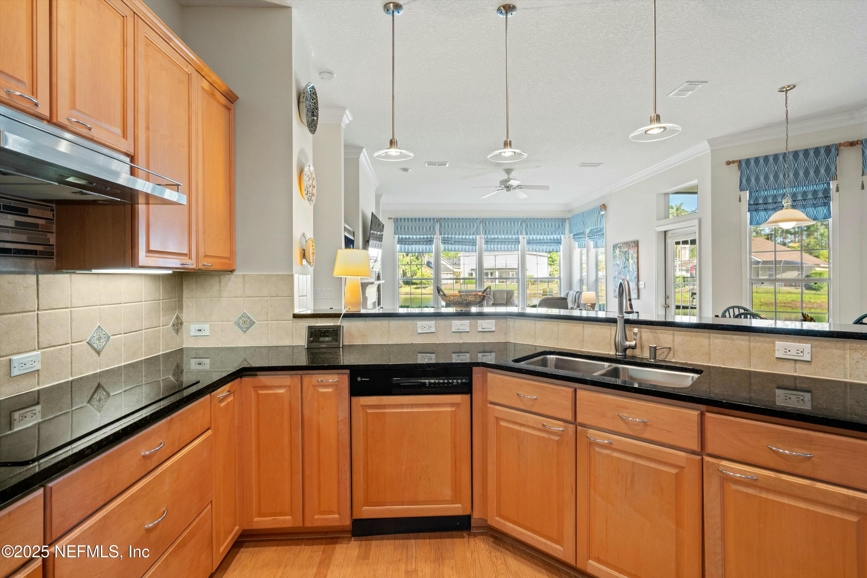 641 TIMBER POND Drive