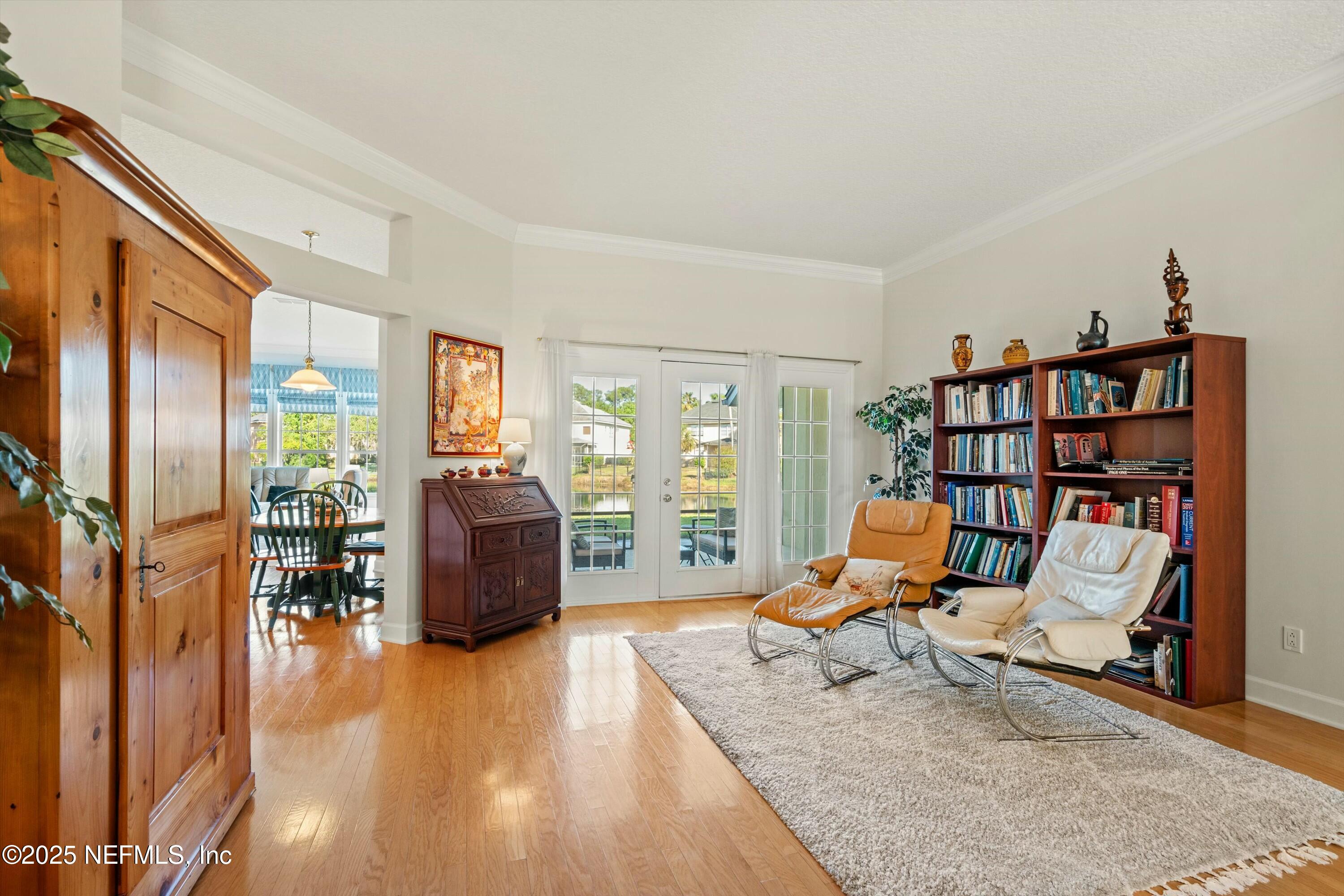 641 TIMBER POND Drive