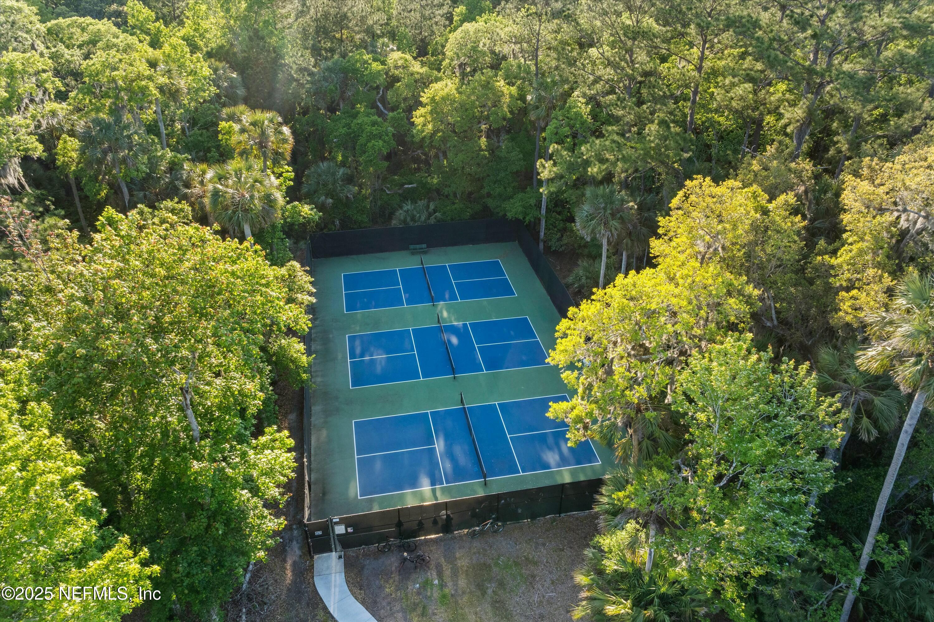 641 TIMBER POND Drive