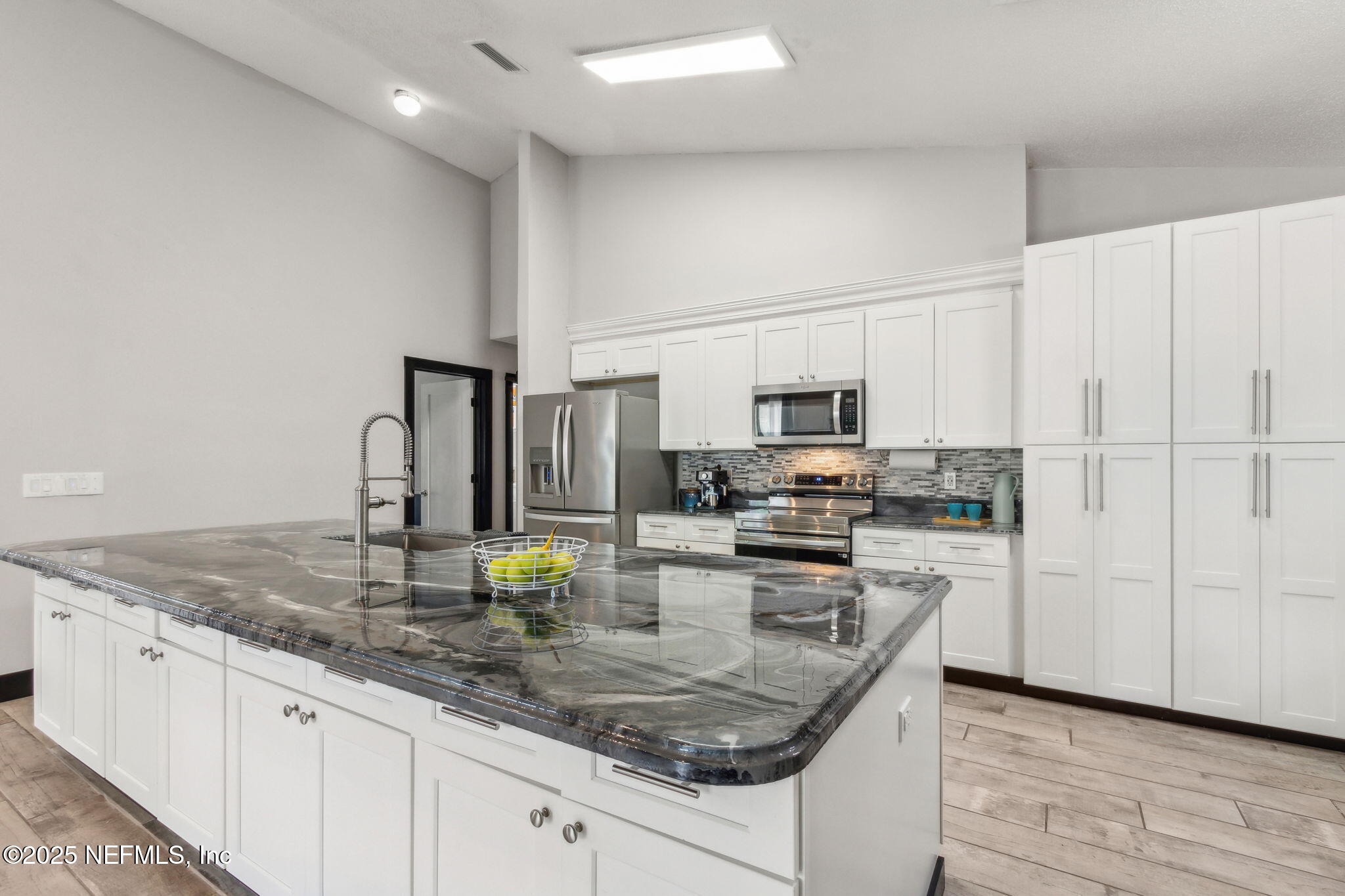 7375 SECRET WOODS Drive