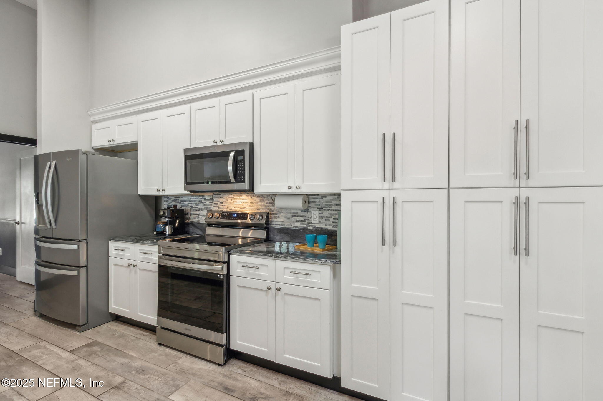 7375 SECRET WOODS Drive