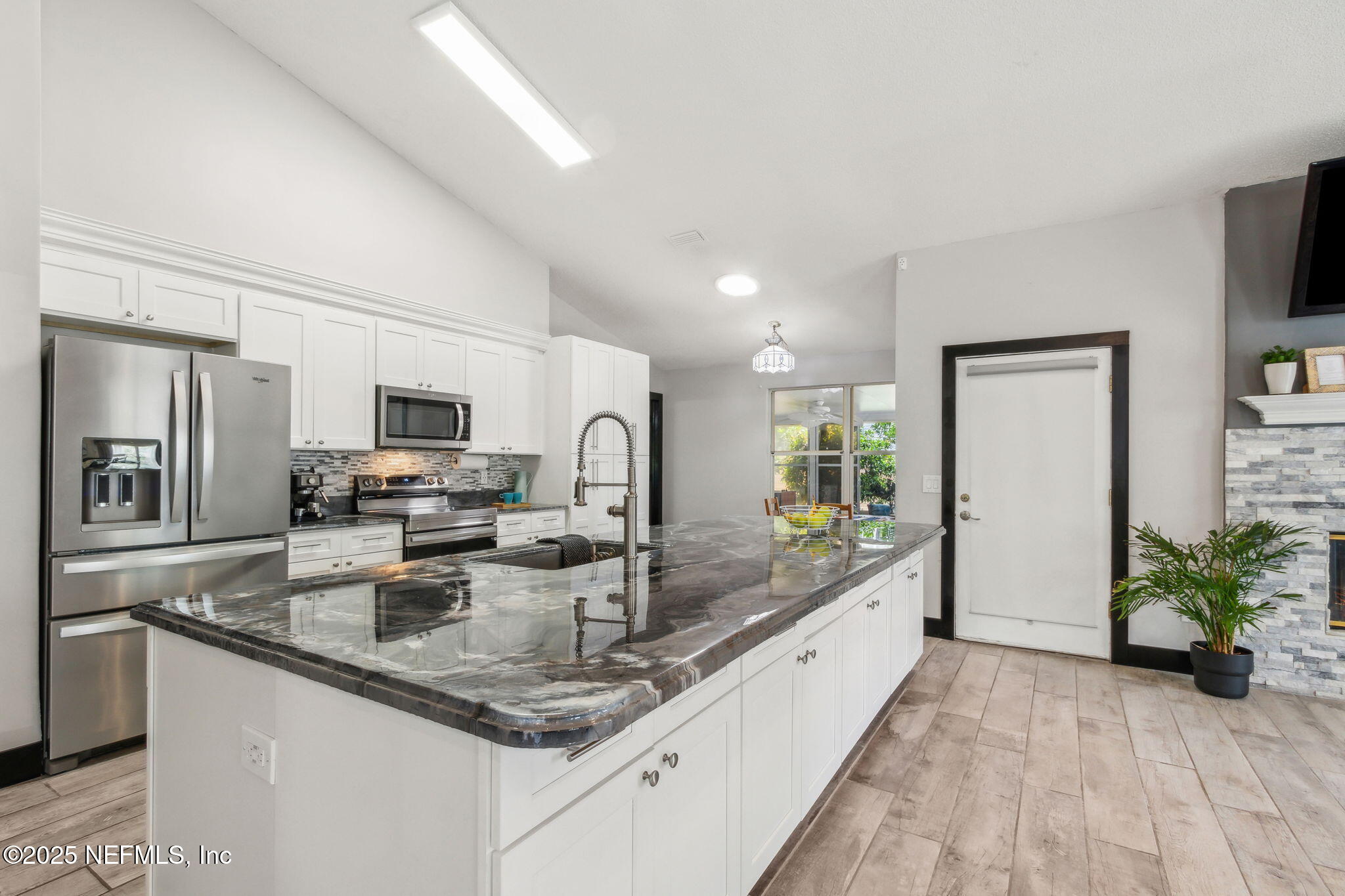 7375 SECRET WOODS Drive