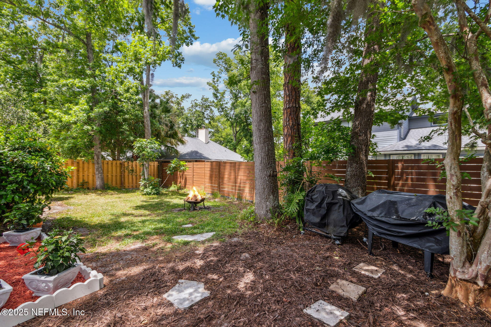 7375 SECRET WOODS Drive