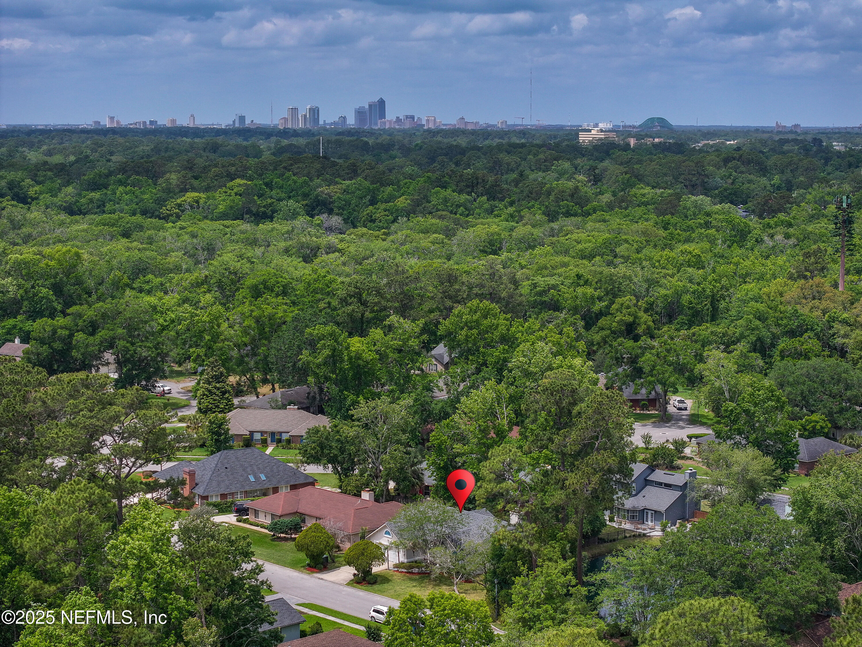 7375 SECRET WOODS Drive