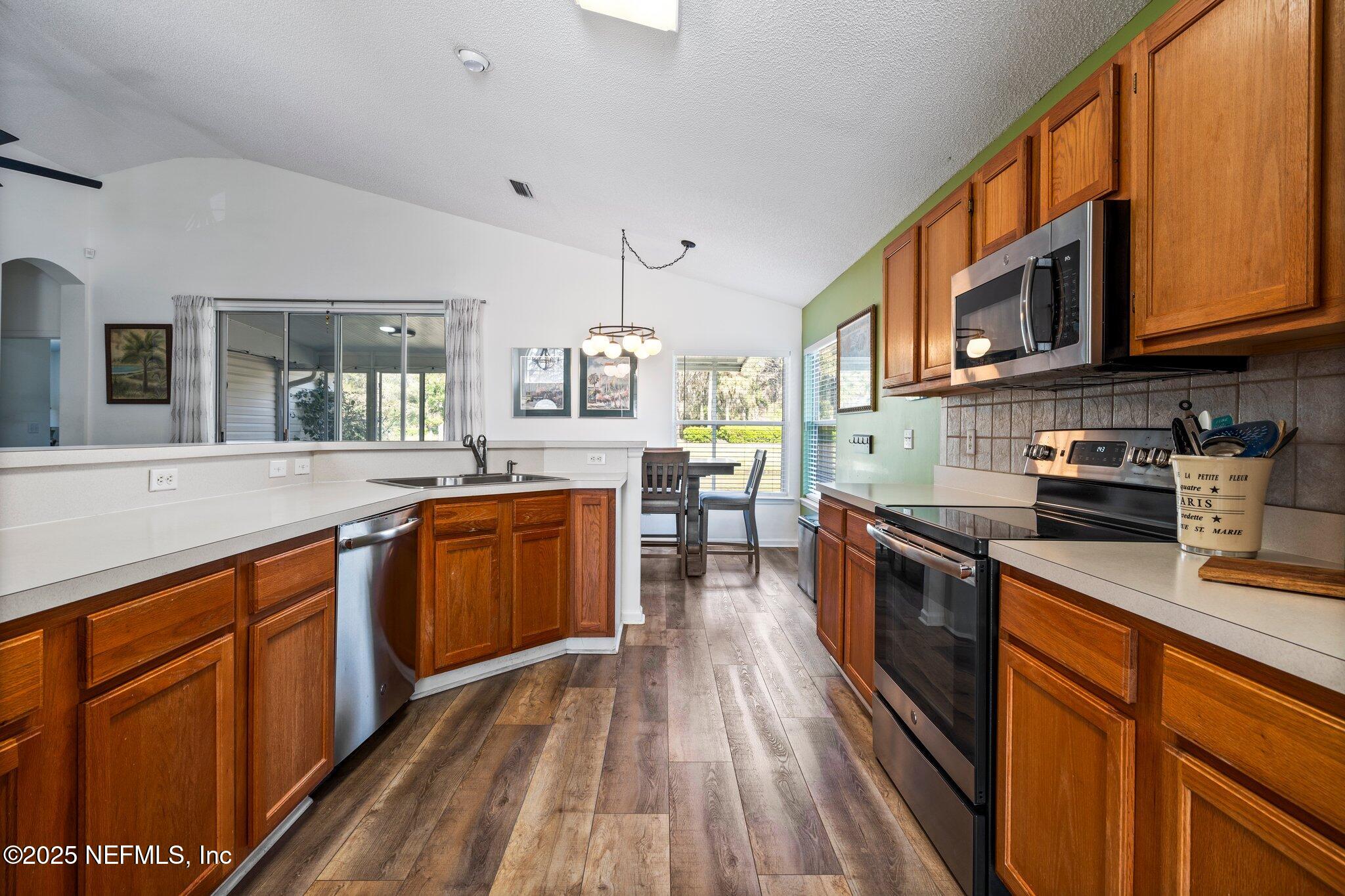 5077 CAPE ELIZABETH Court W