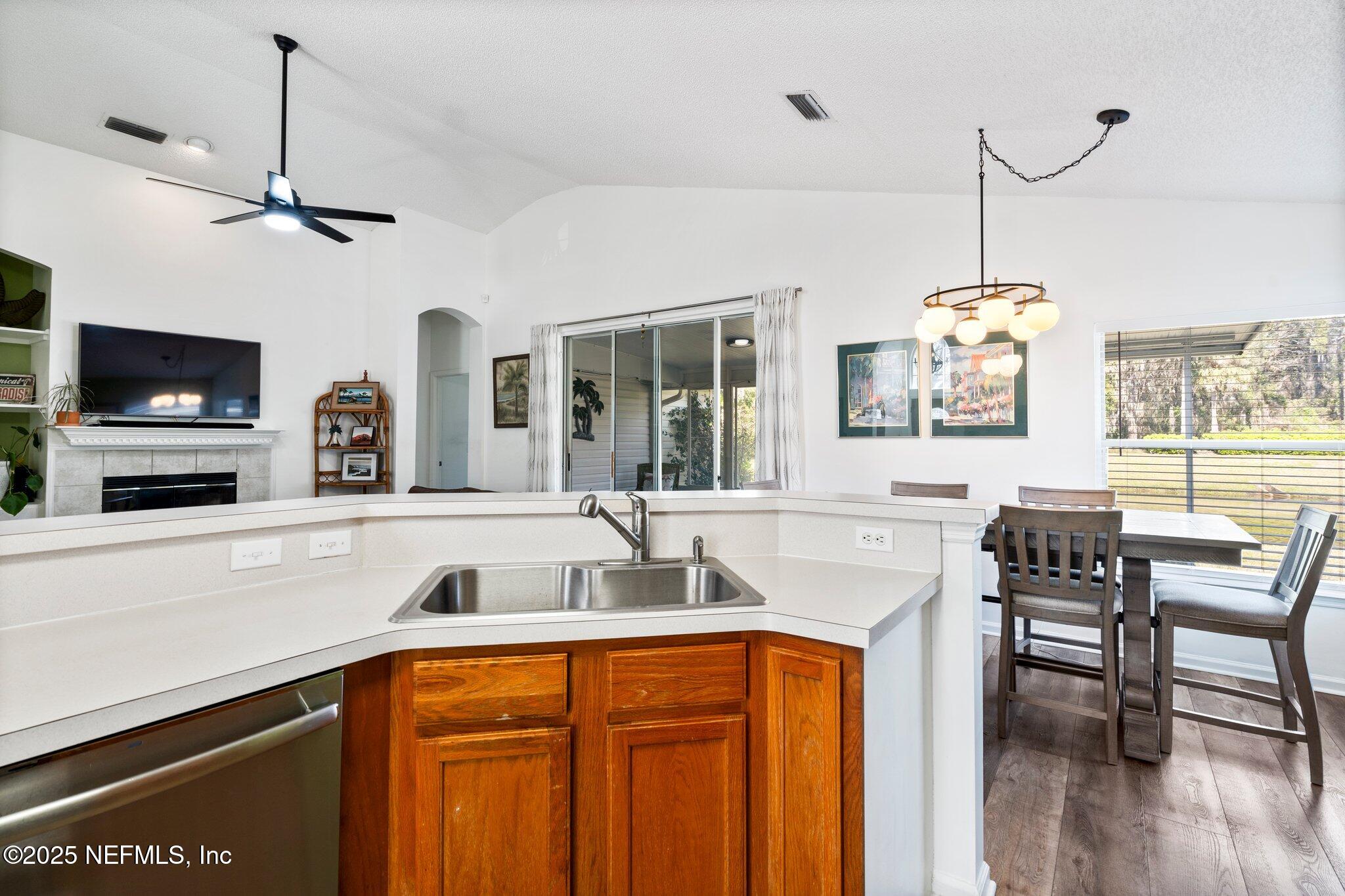 5077 CAPE ELIZABETH Court W