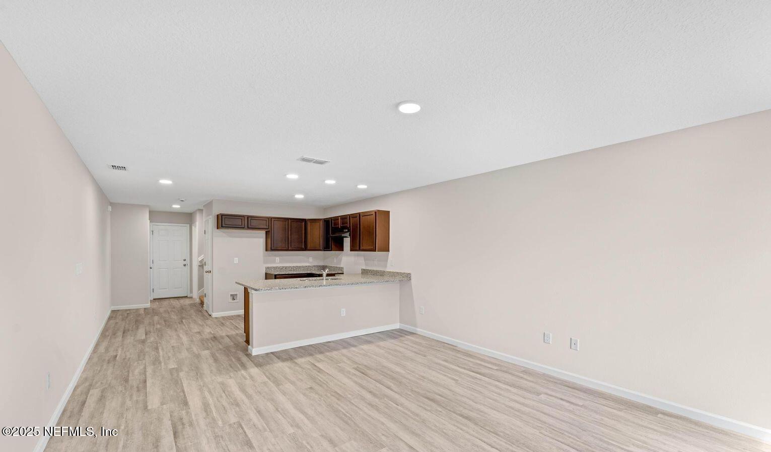 8506 MCGIRTS VILLAGE Lane