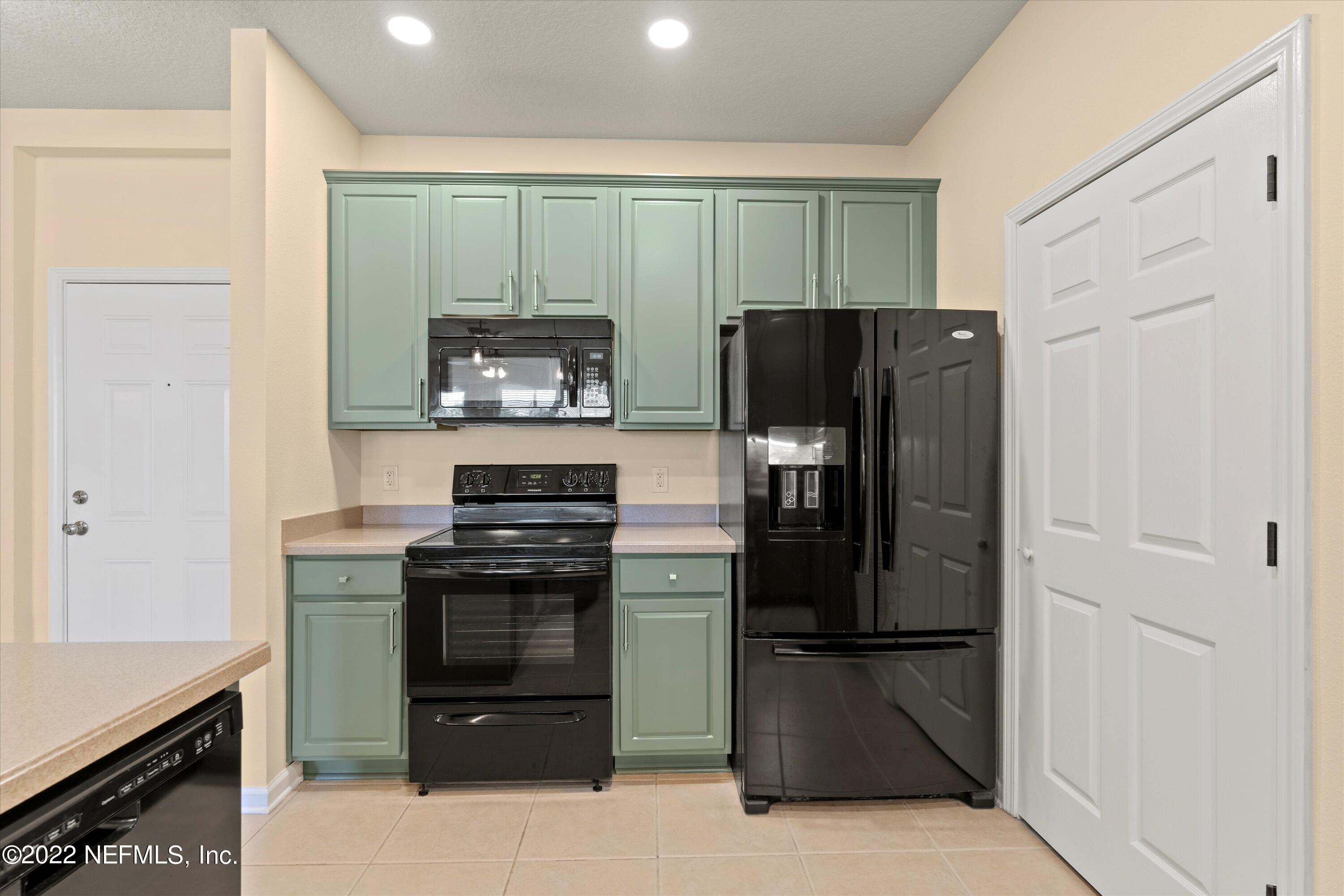 13364 BEACH Boulevard, 327