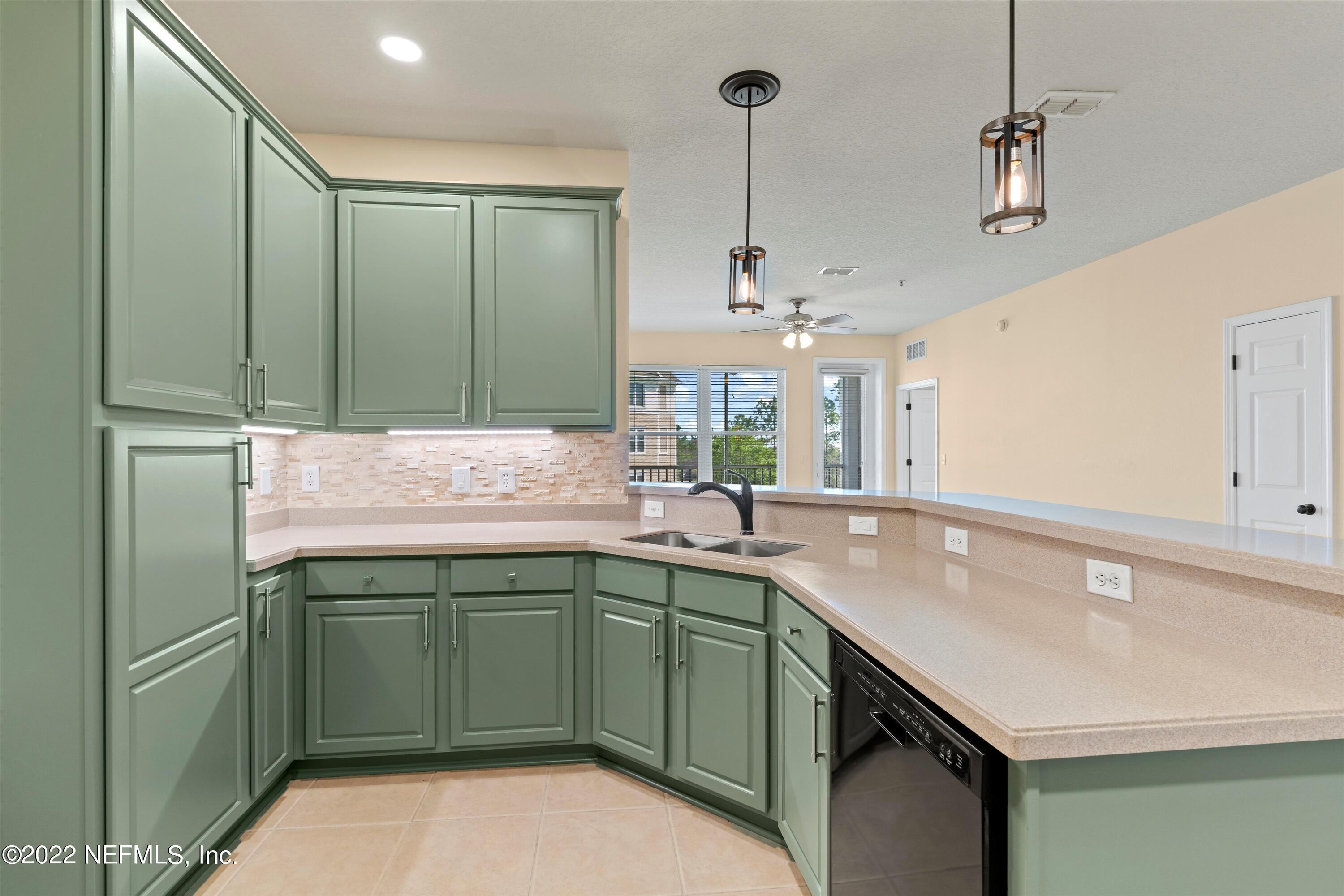 13364 BEACH Boulevard, 327