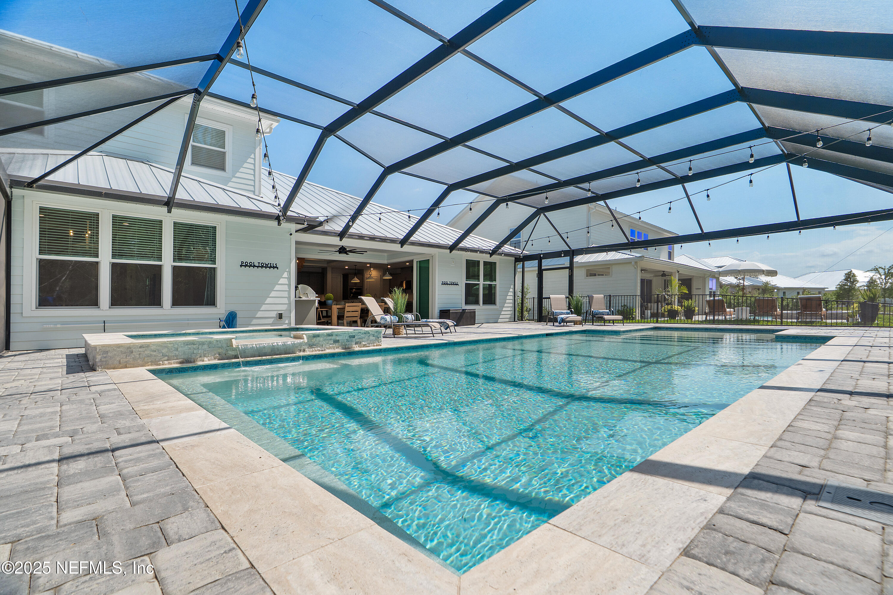290 MARQUESA Circle, St. Johns