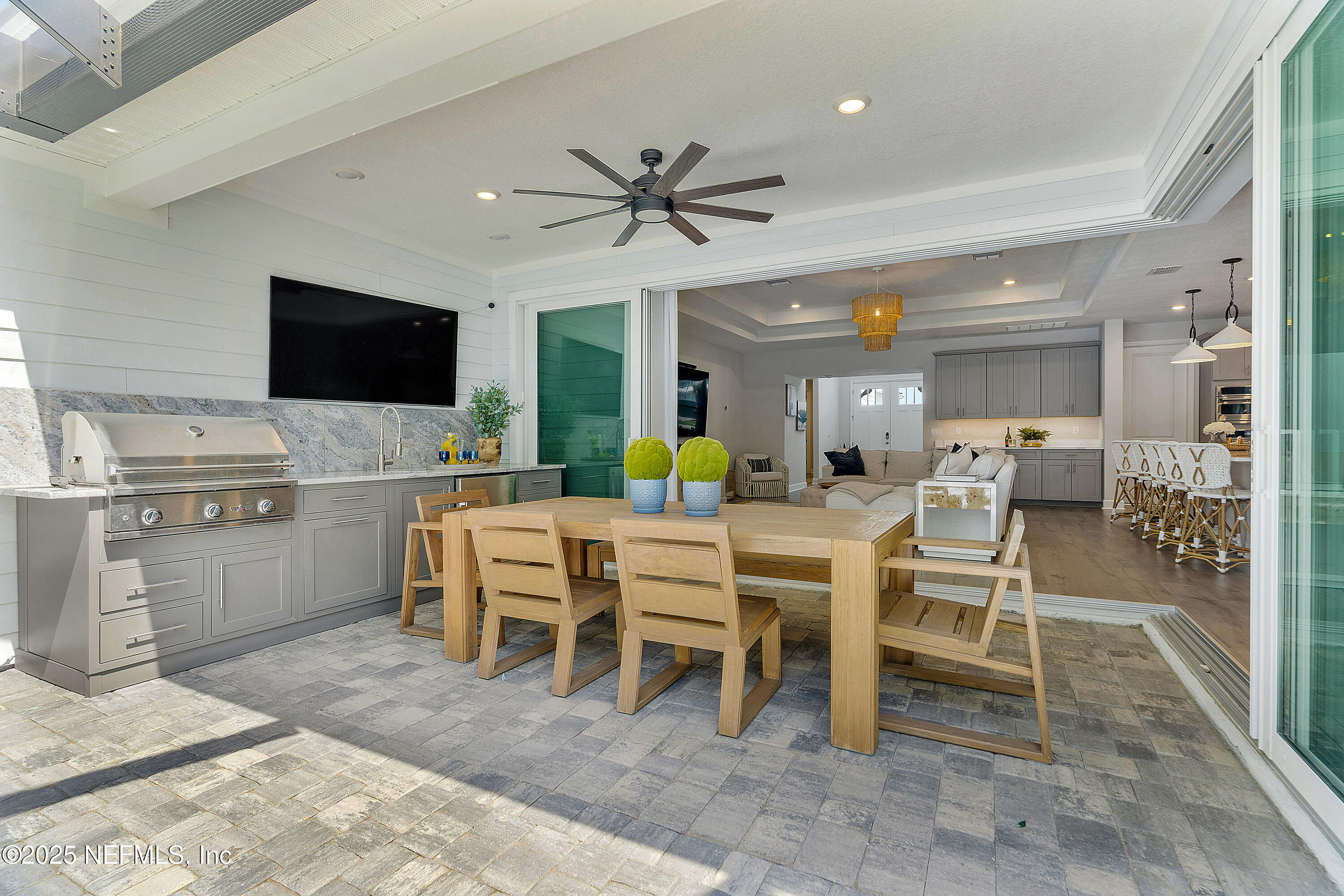 290 MARQUESA Circle, St. Johns