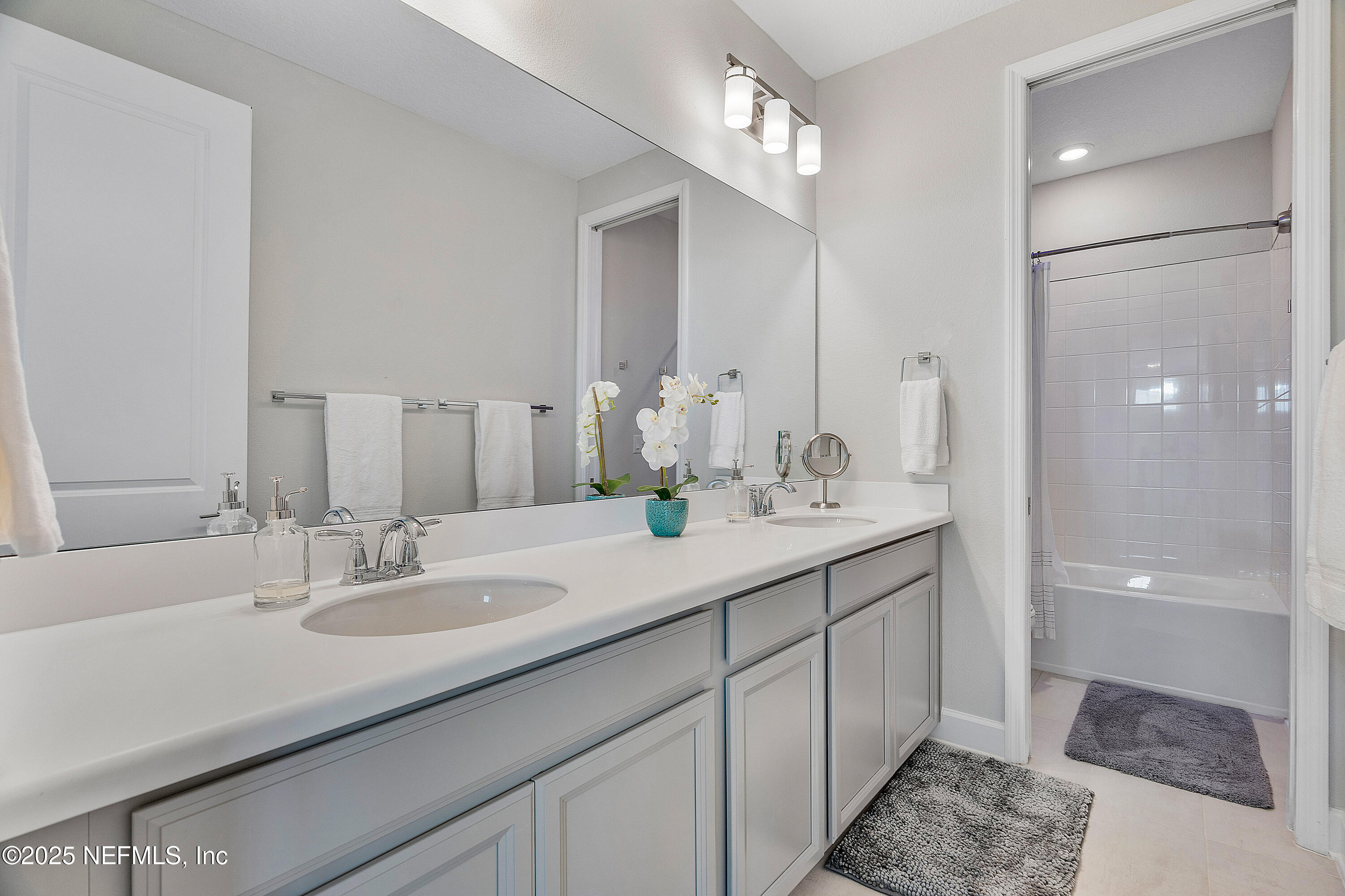290 MARQUESA Circle, St. Johns