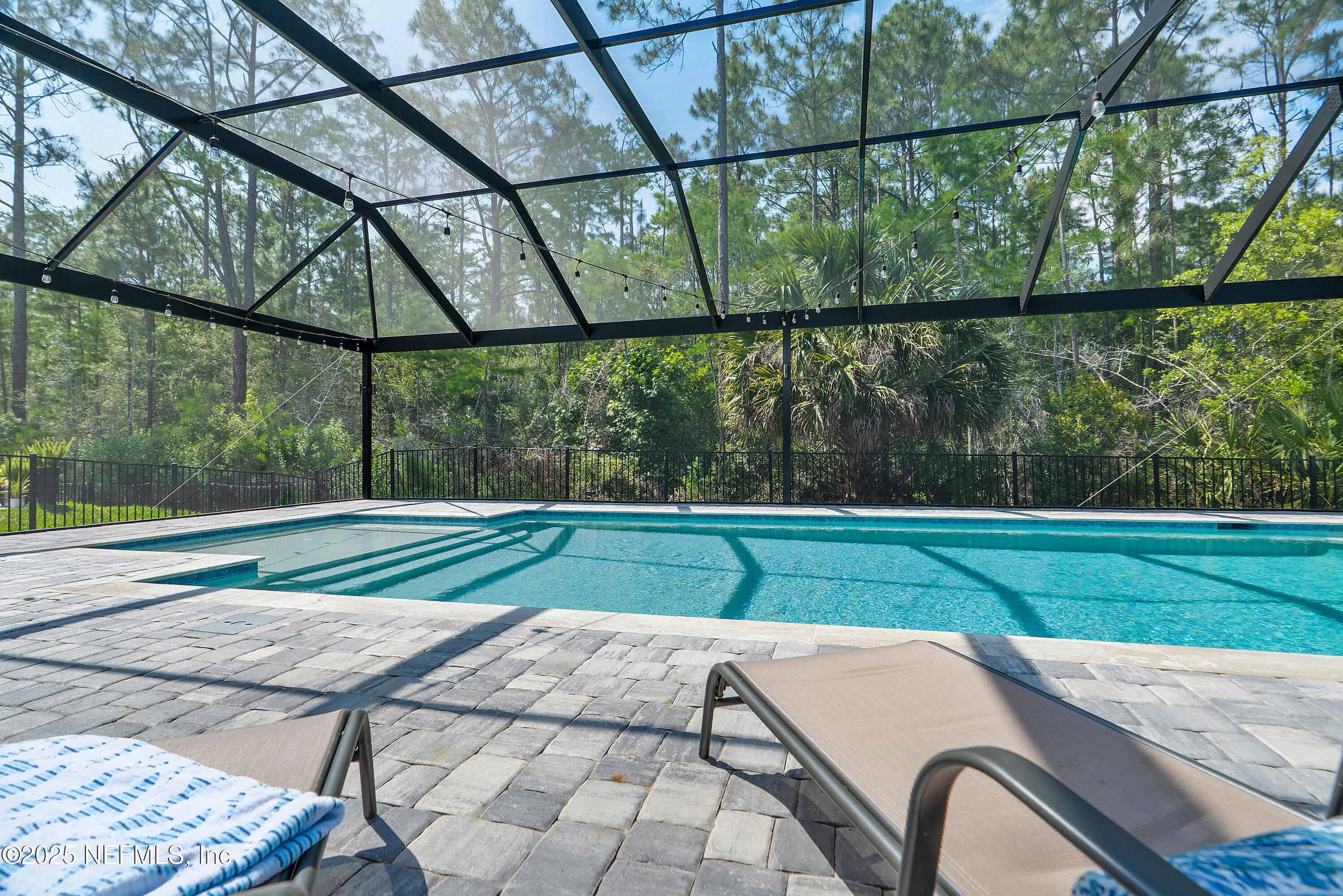 290 MARQUESA Circle, St. Johns