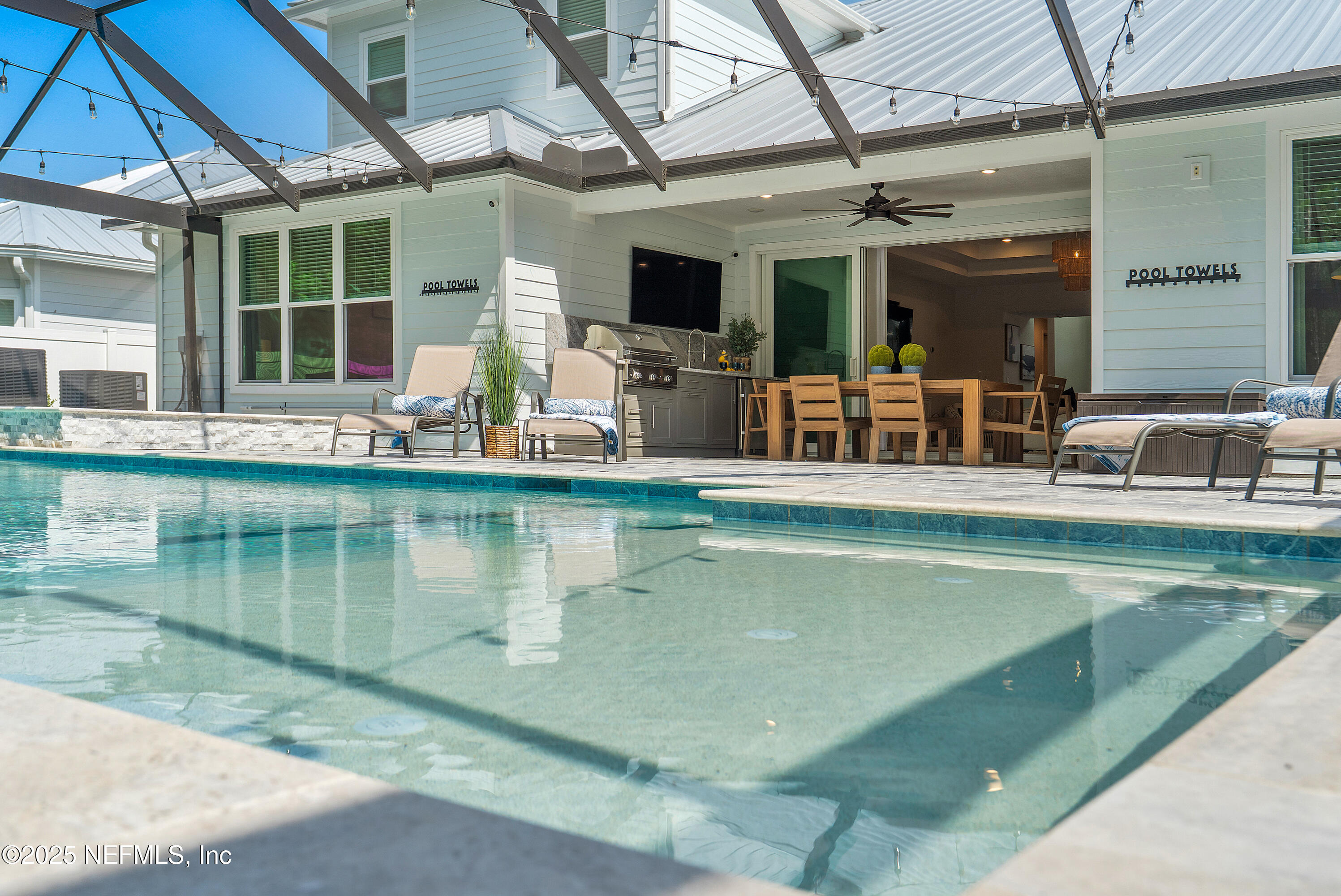 290 MARQUESA Circle, St. Johns