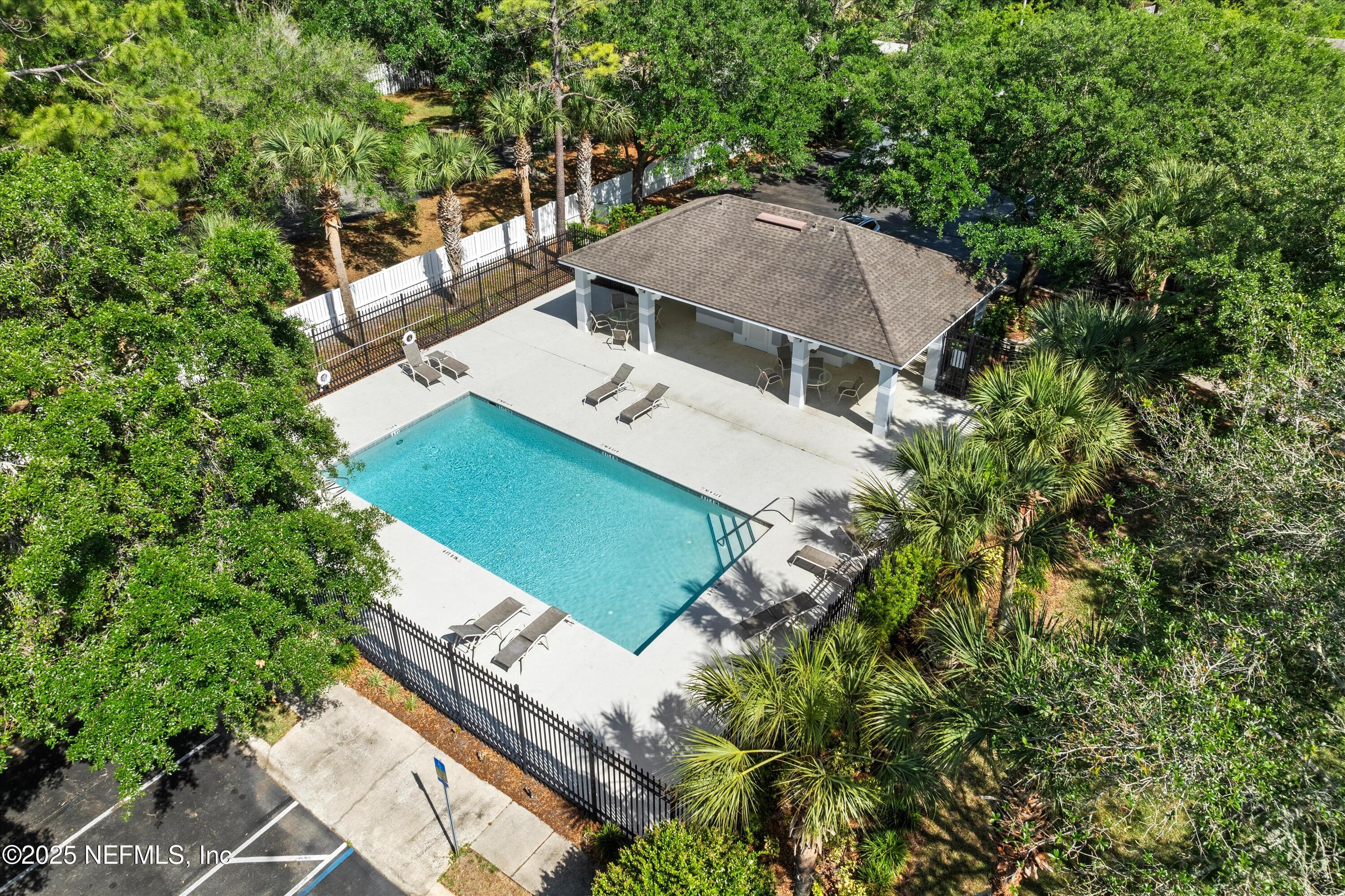 12311 KENSINGTON LAKES Drive, 1003