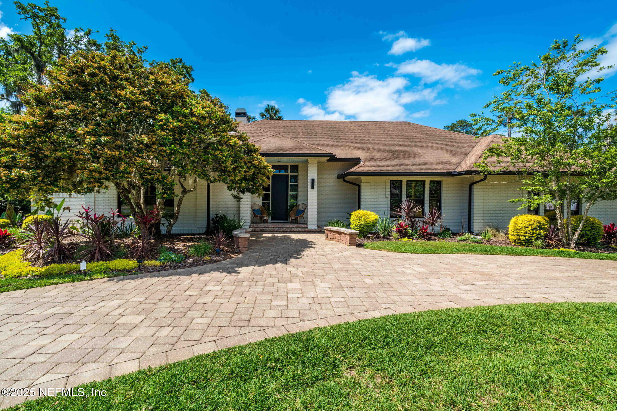 7240 OAKMONT Court