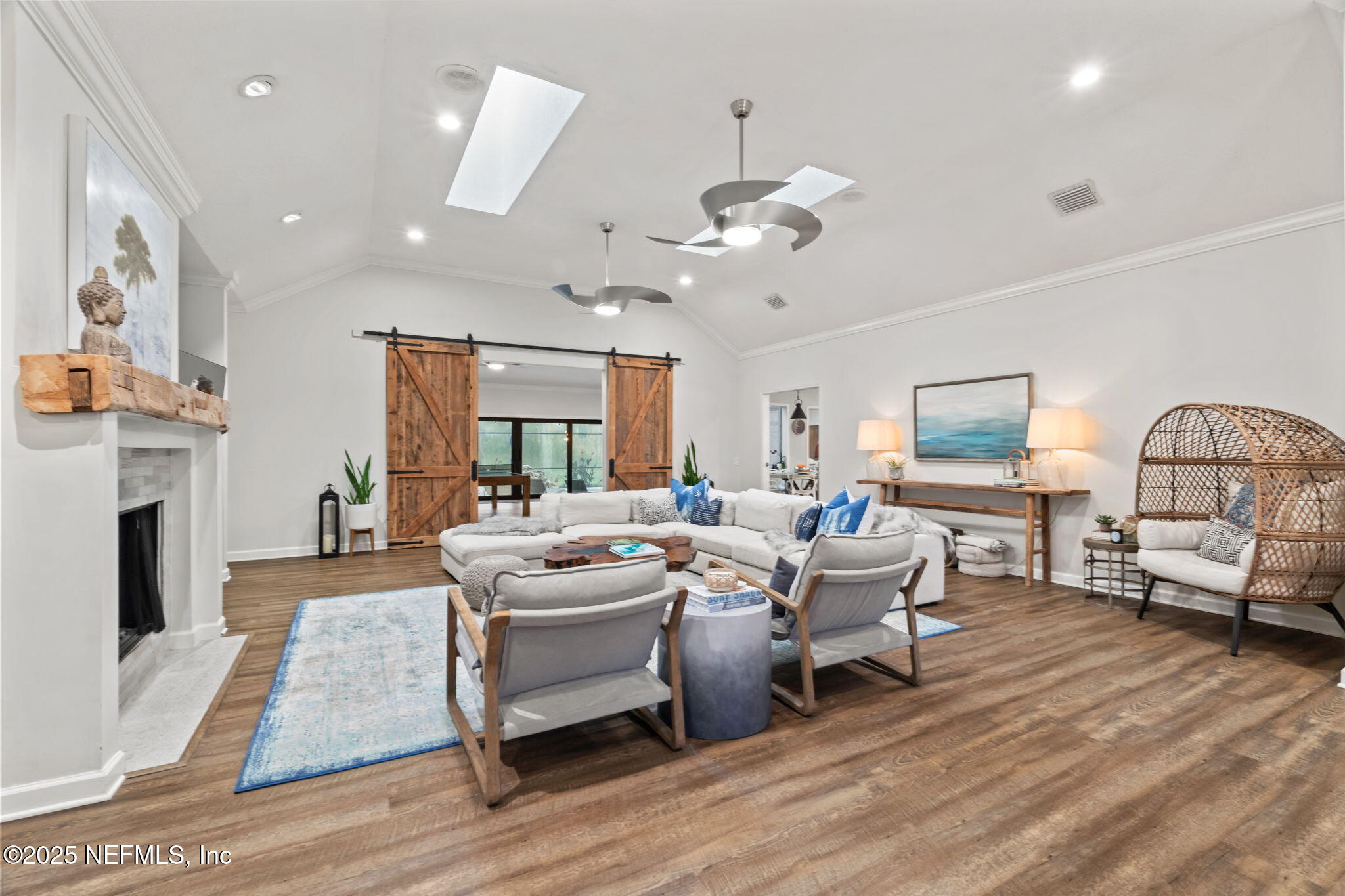 7240 OAKMONT Court
