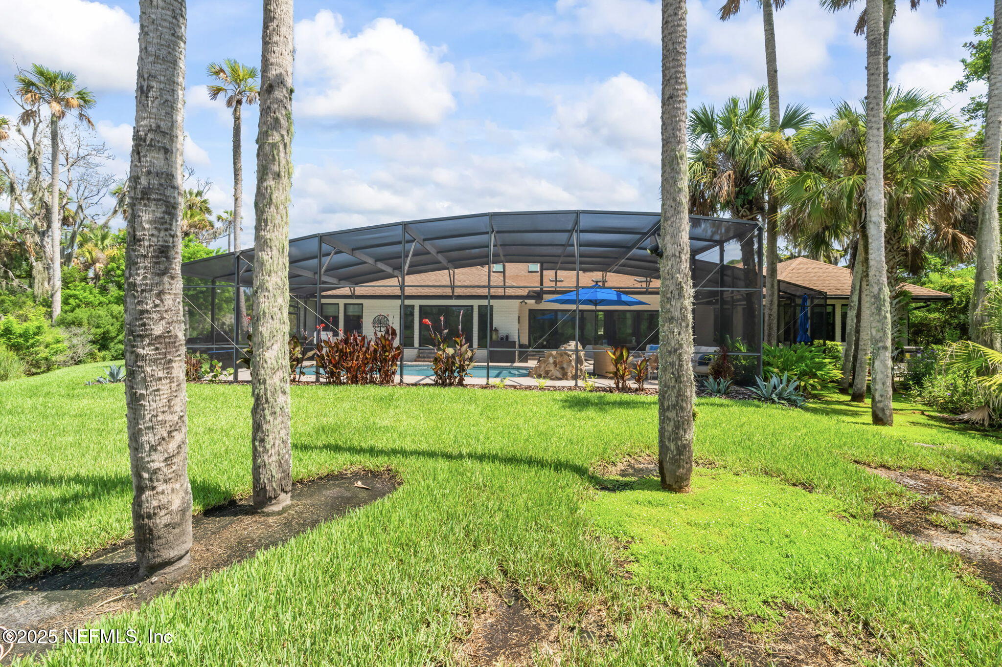 7240 OAKMONT Court