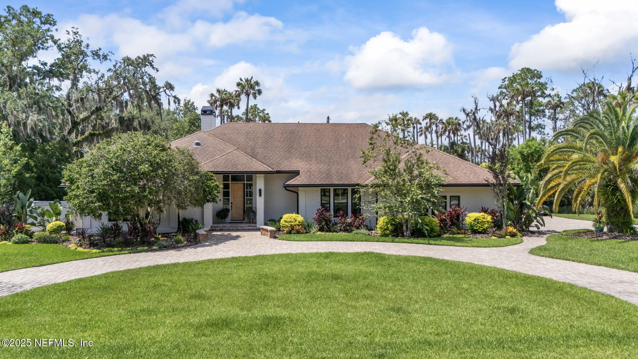 7240 OAKMONT Court
