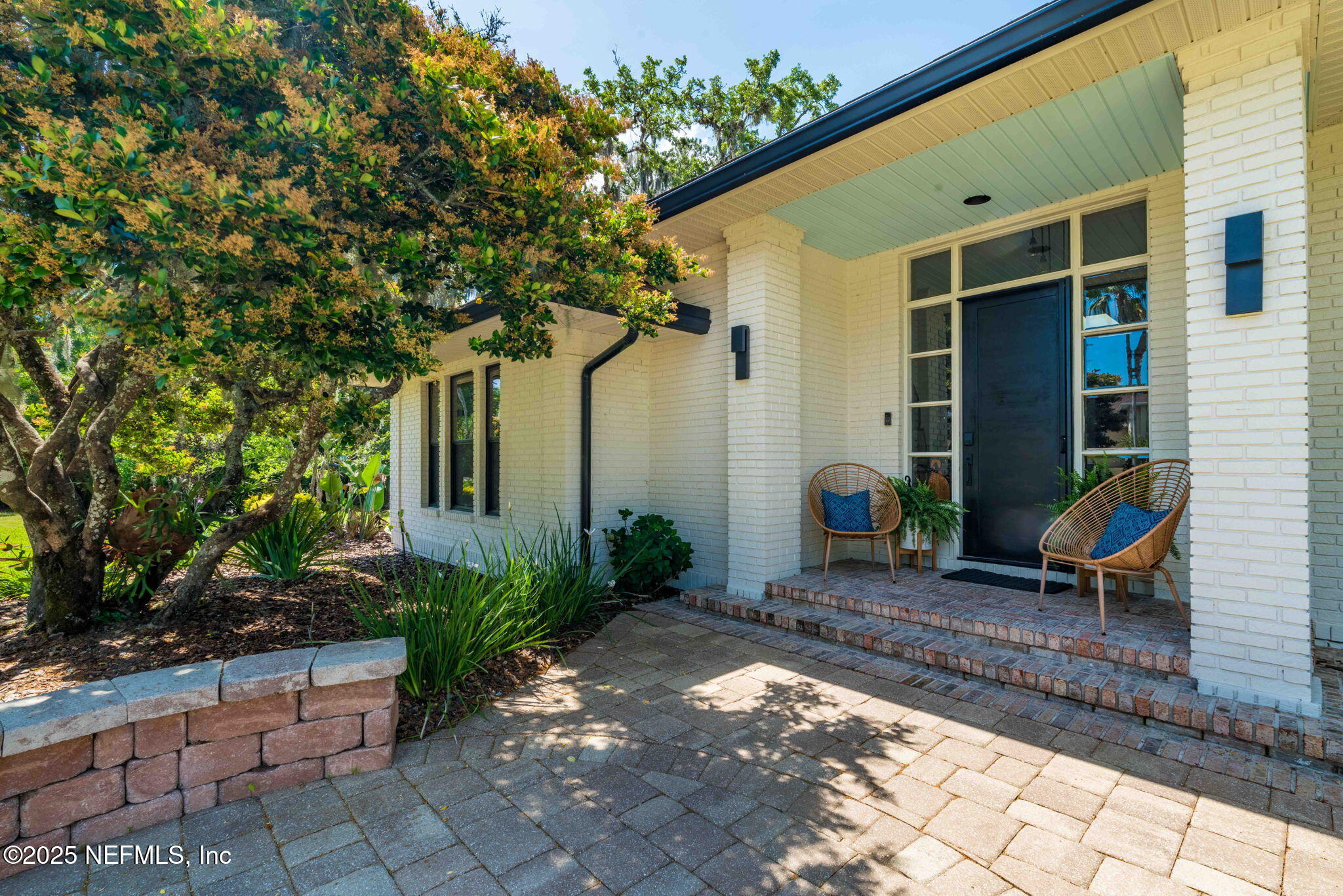 7240 OAKMONT Court