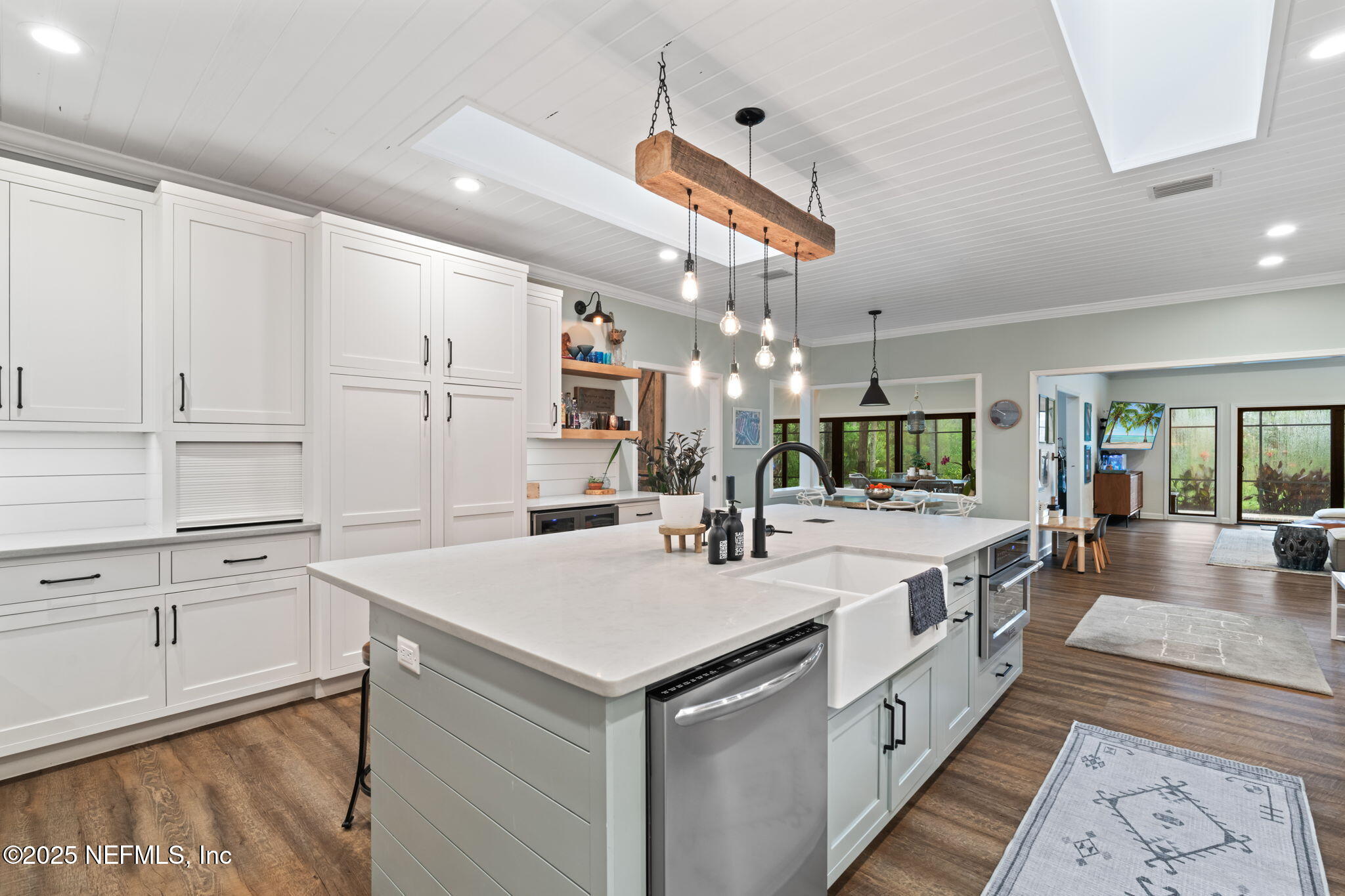 7240 OAKMONT Court