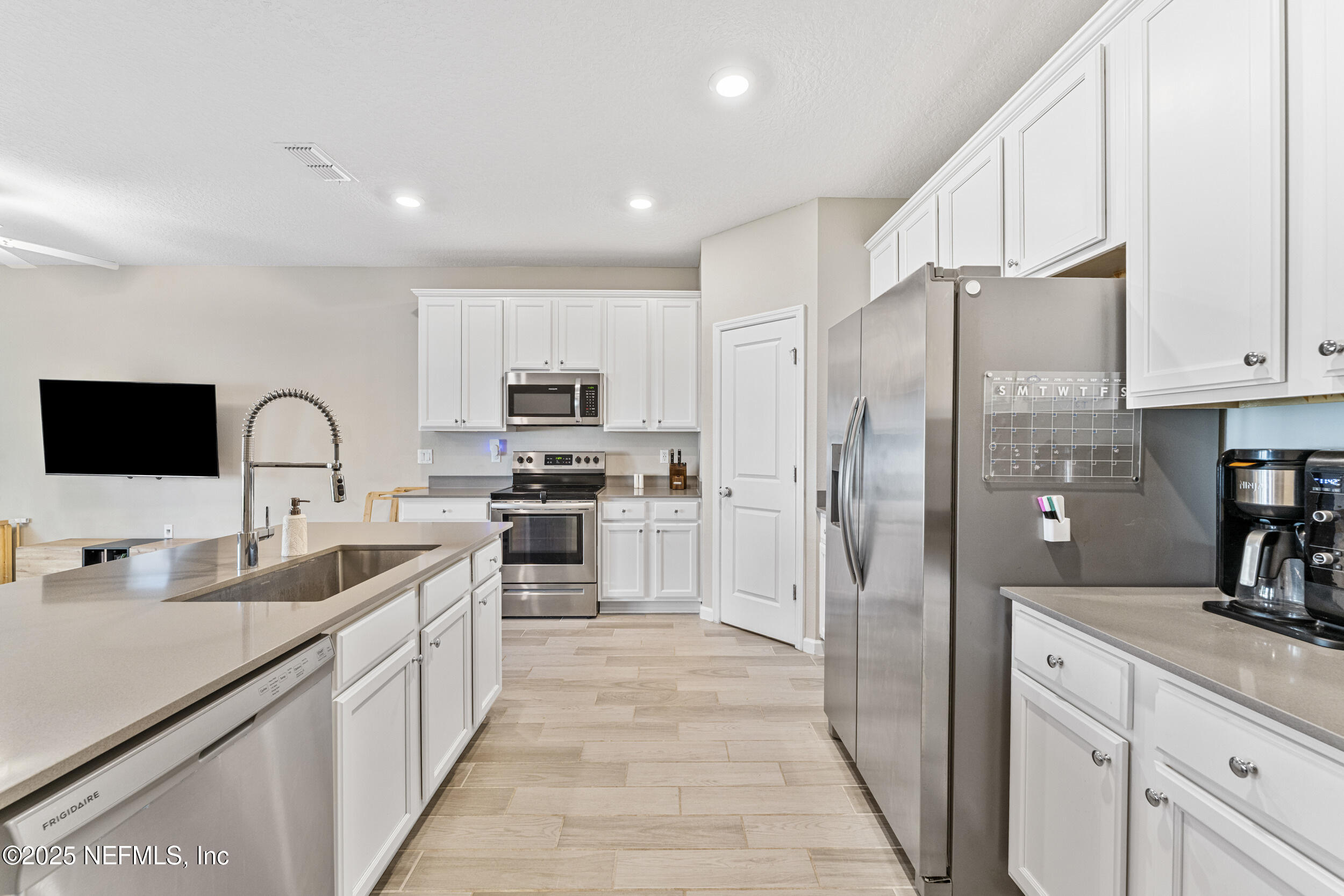 10350 ALDER CREEK Lane