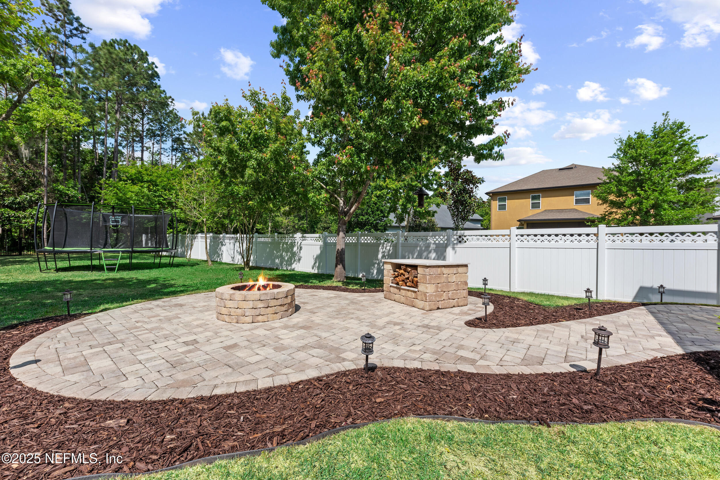 577 CLOISTERBANE Drive, St. Johns