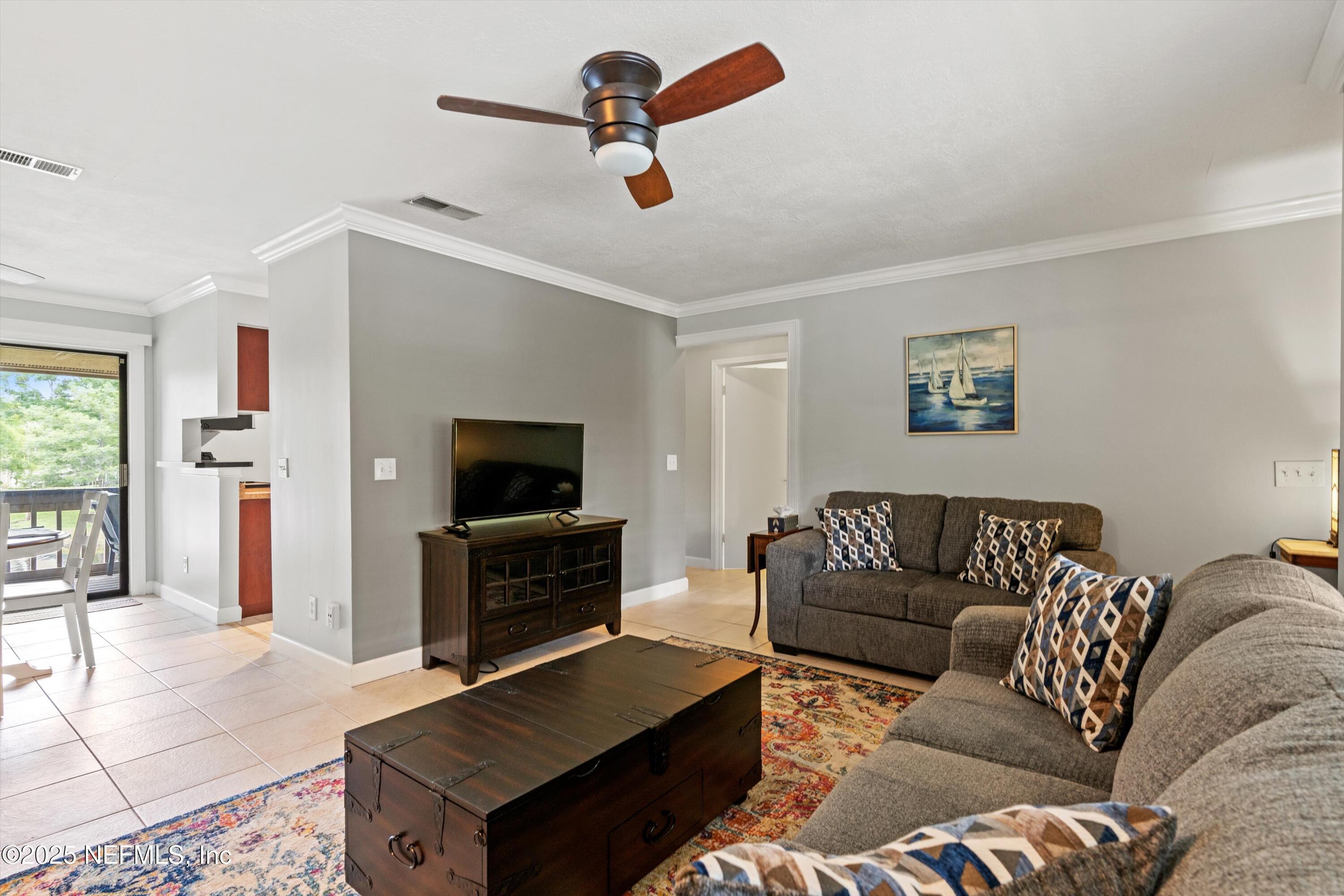 10200 BELLE RIVE Boulevard, 136