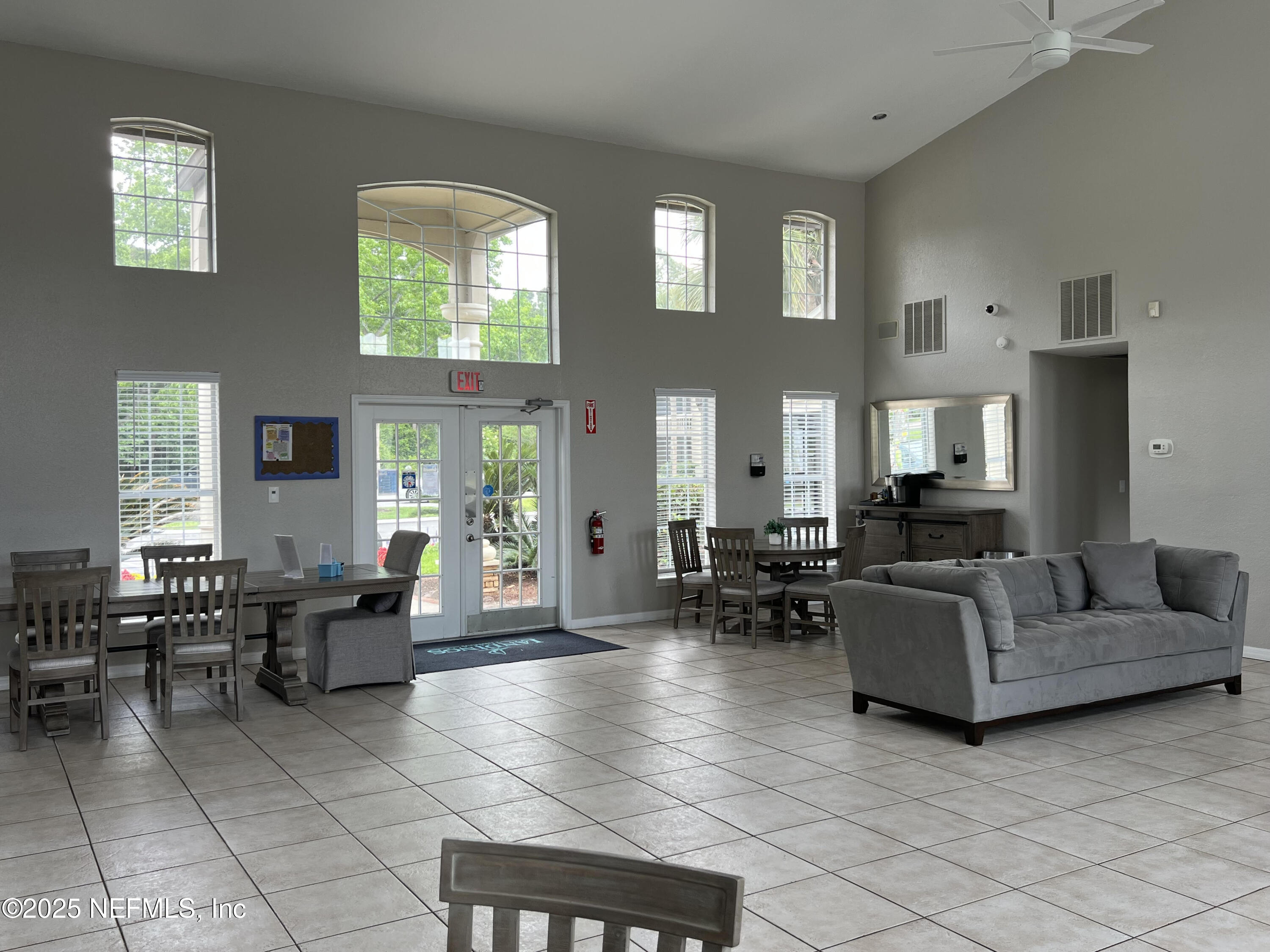 10200 BELLE RIVE Boulevard, 136