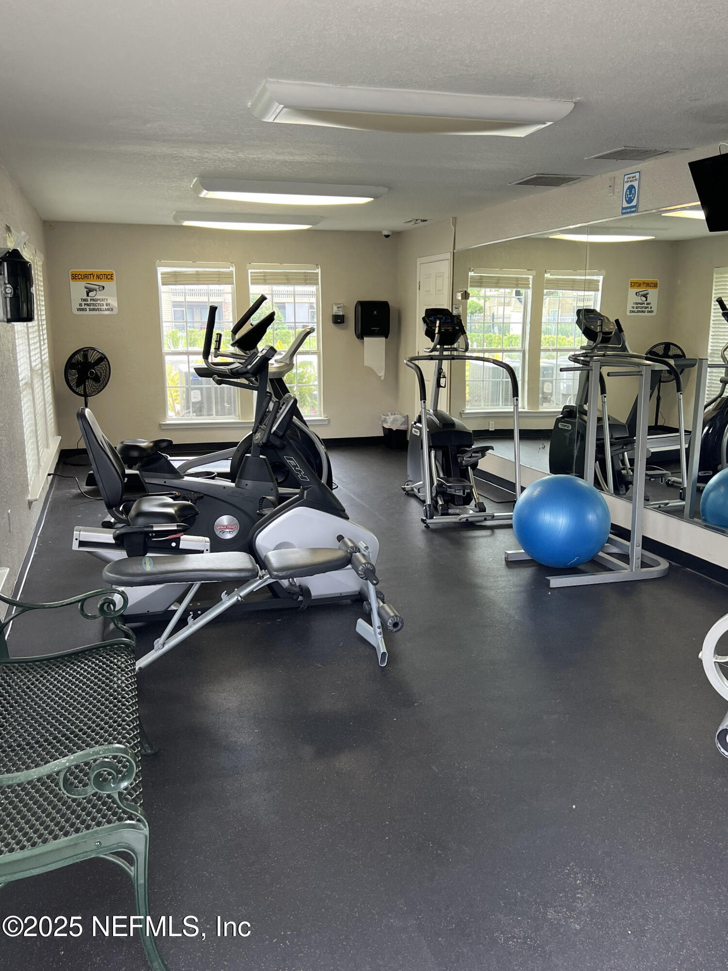 10200 BELLE RIVE Boulevard, 136