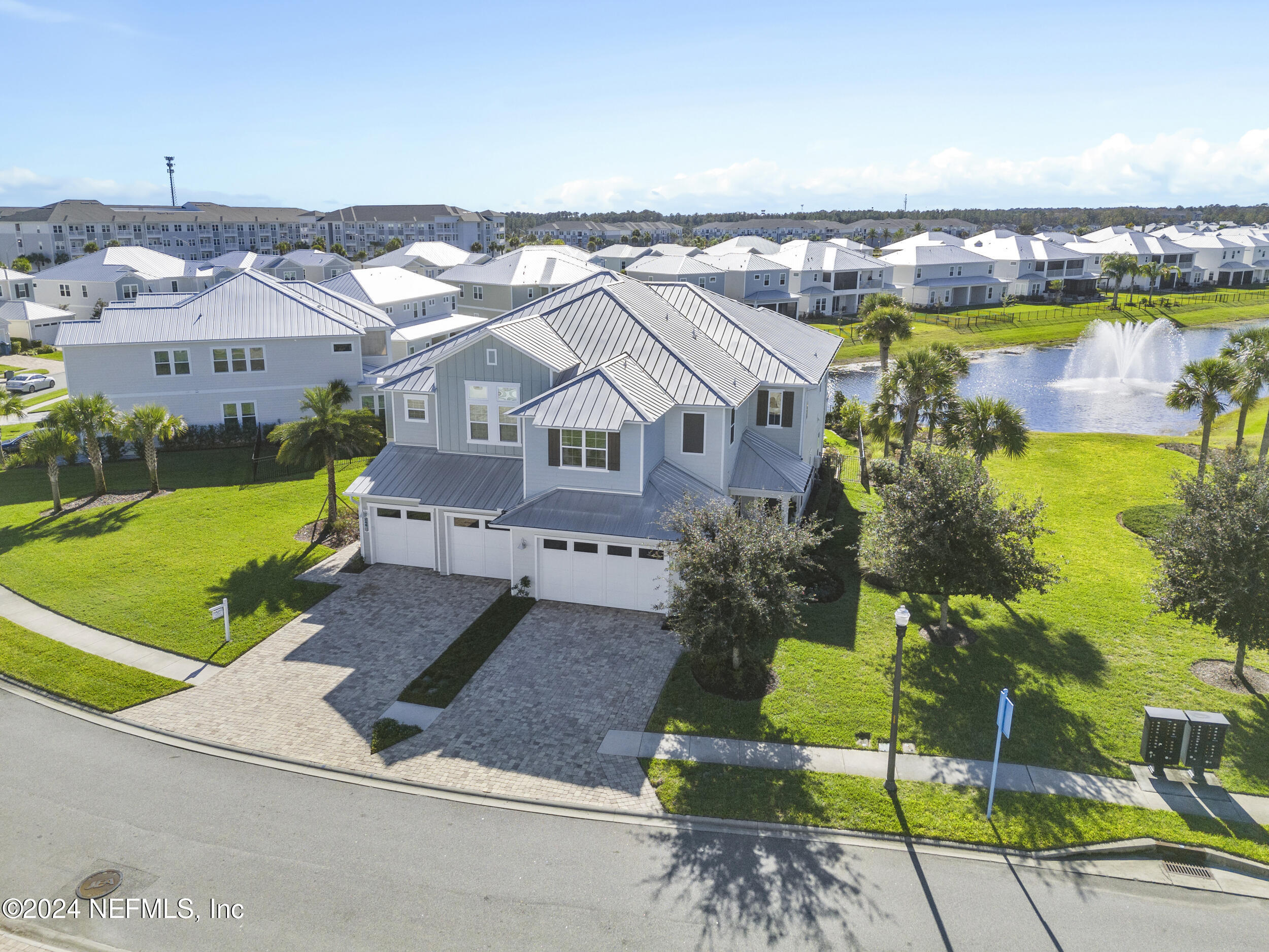 228 RUM RUNNER Way, St. Johns