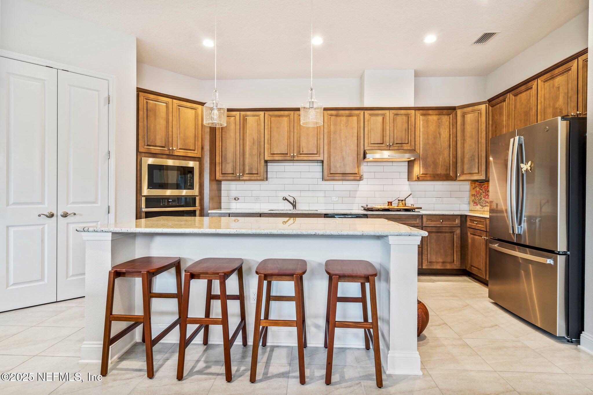 22-A FARMERS BRANCH Avenue