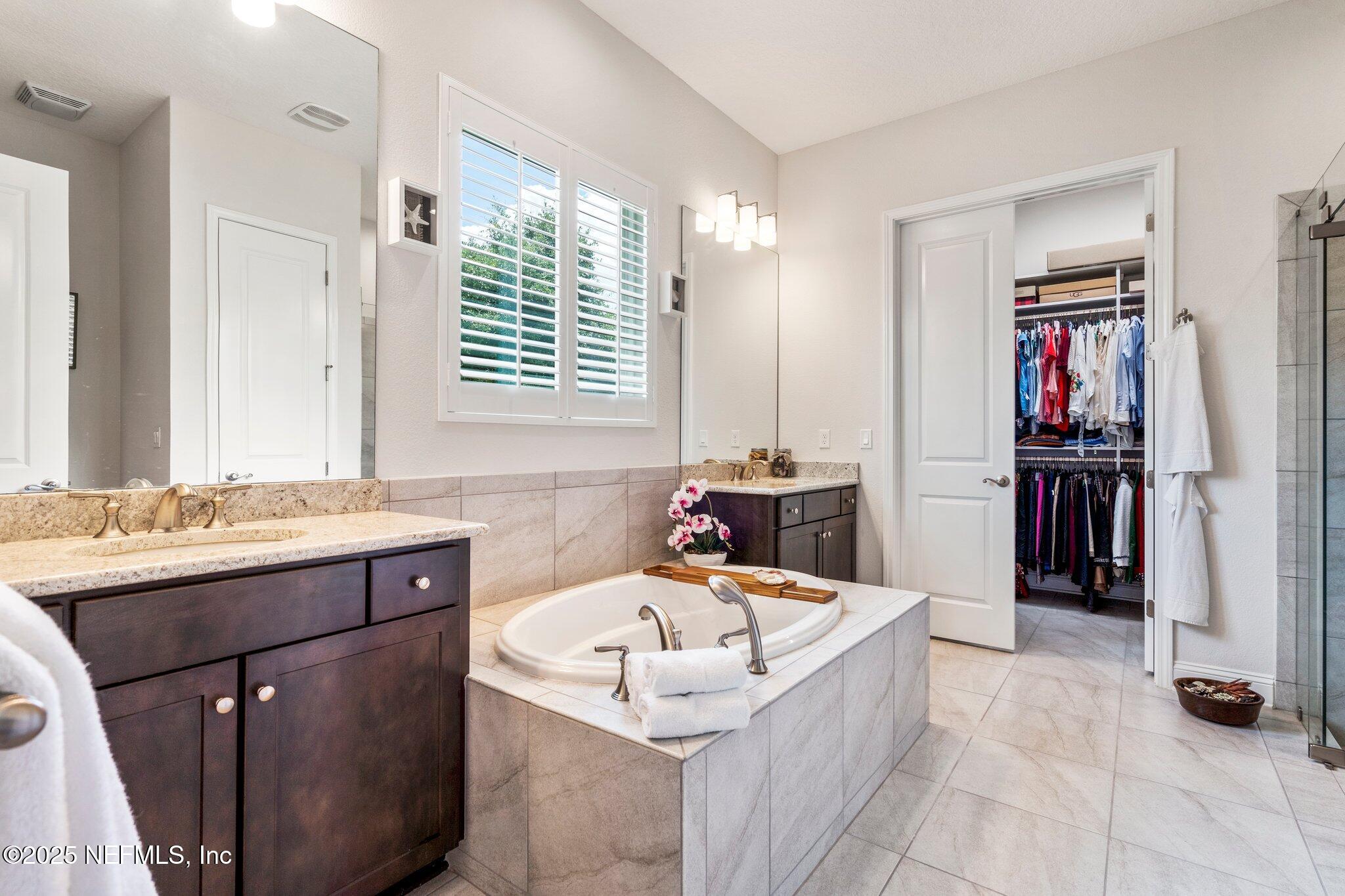 22-A FARMERS BRANCH Avenue