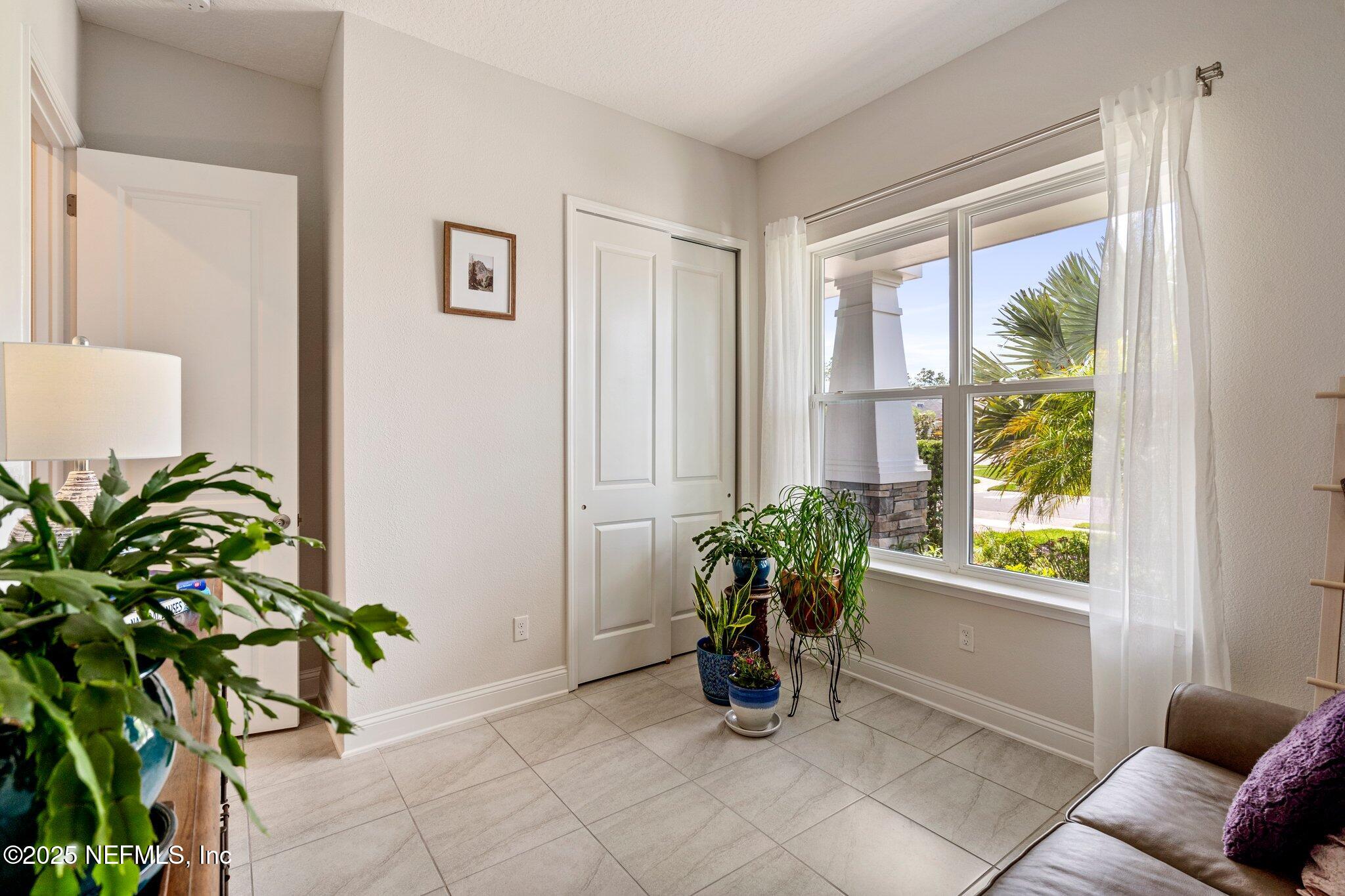 22-A FARMERS BRANCH Avenue